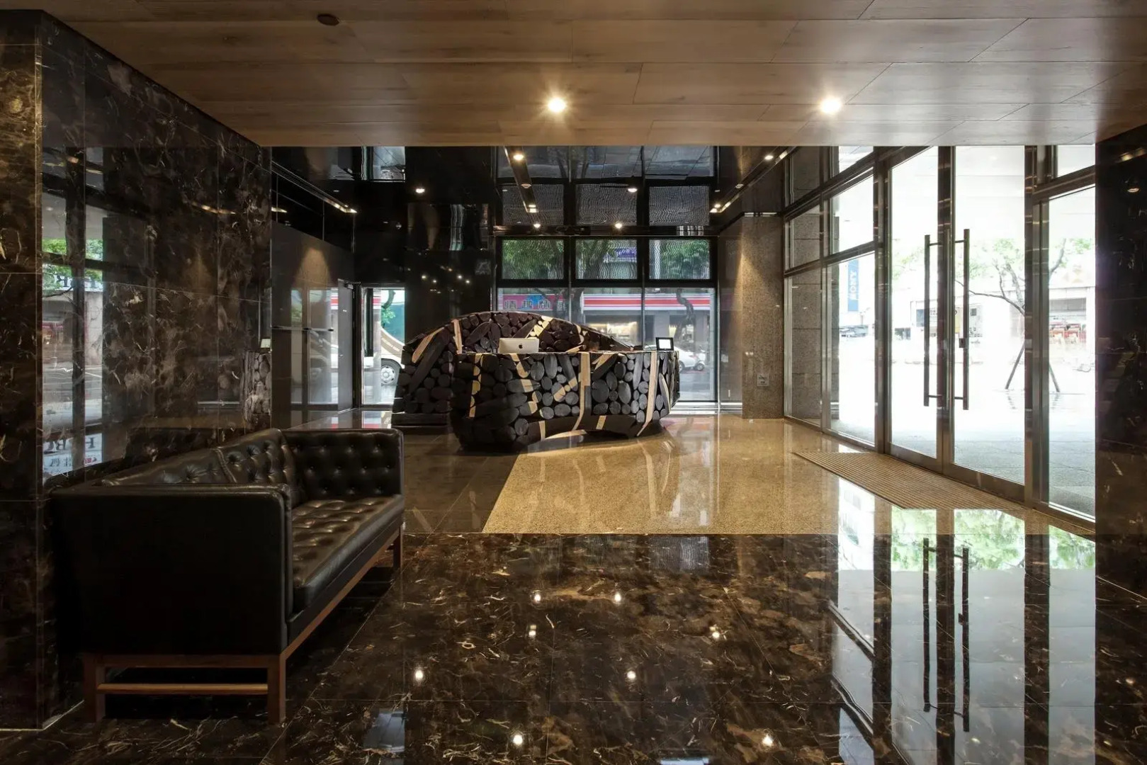 Gloria Residence