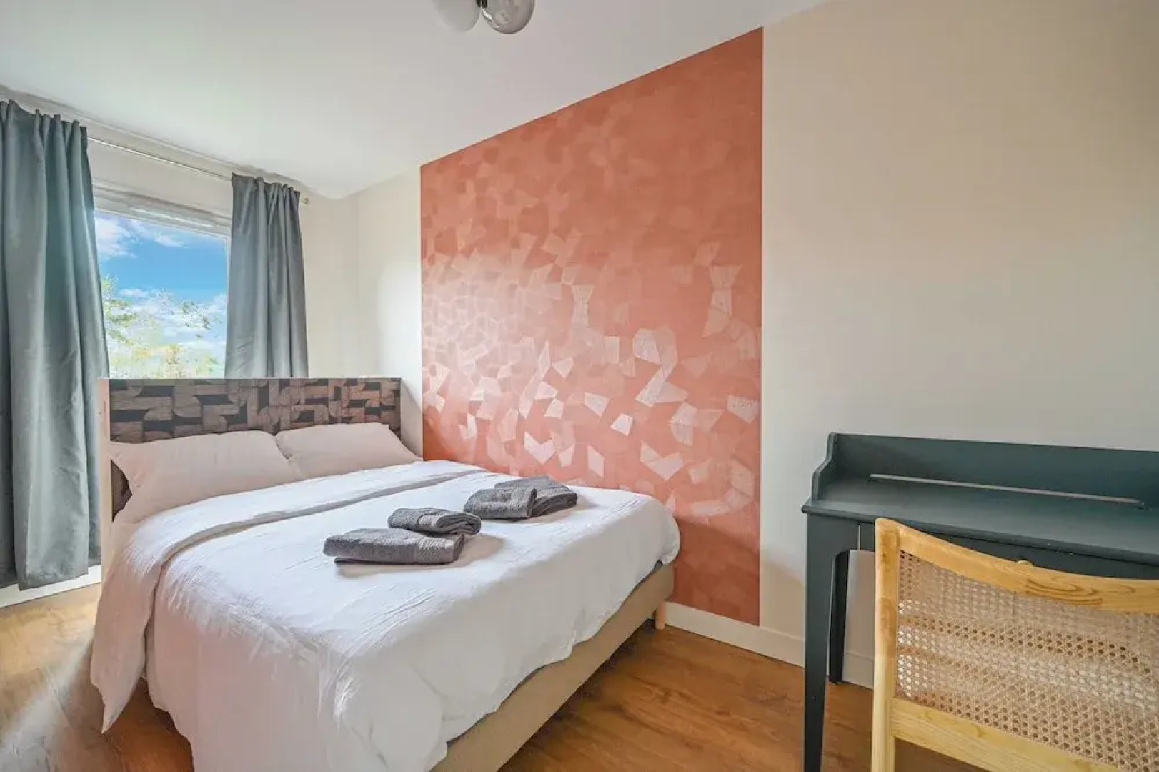 Magnificent Apartment- 2br-4p- Bagnolet