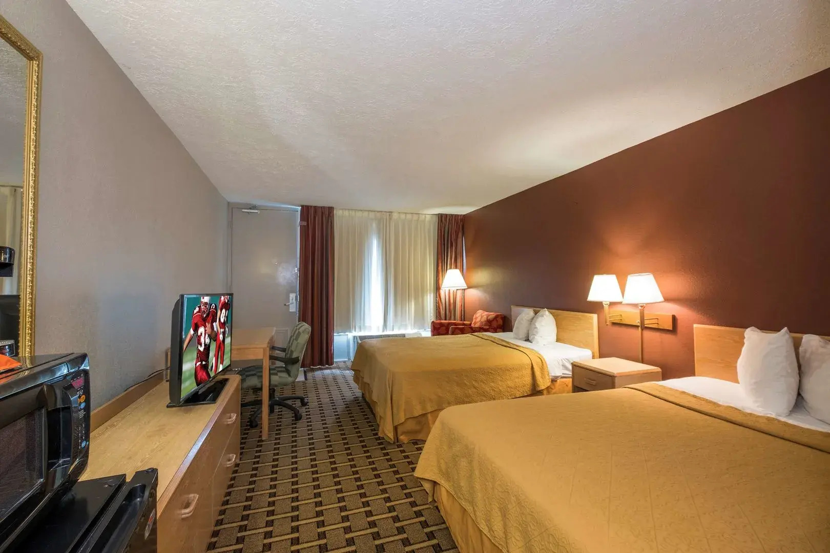 OYO Hotel Phenix City Central