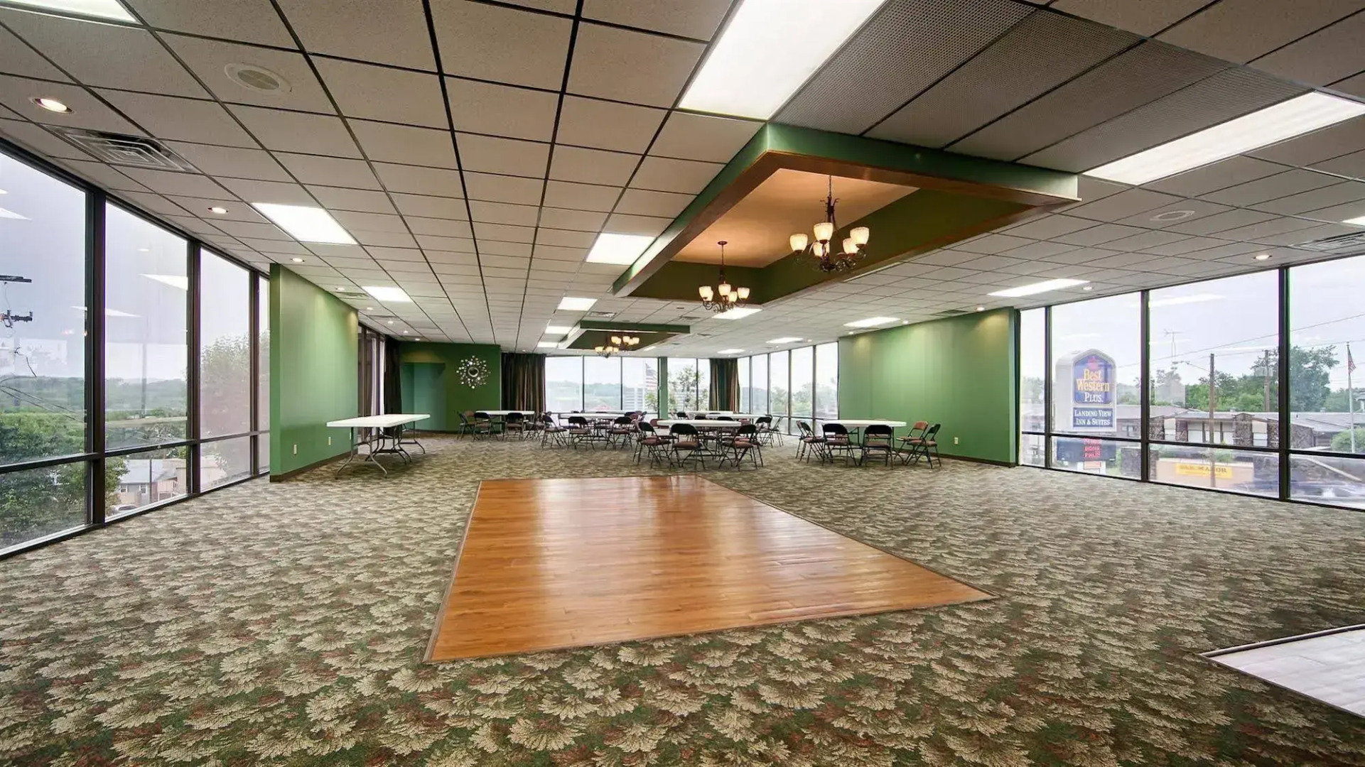 Best Western Plus Landing View Inn & Suites