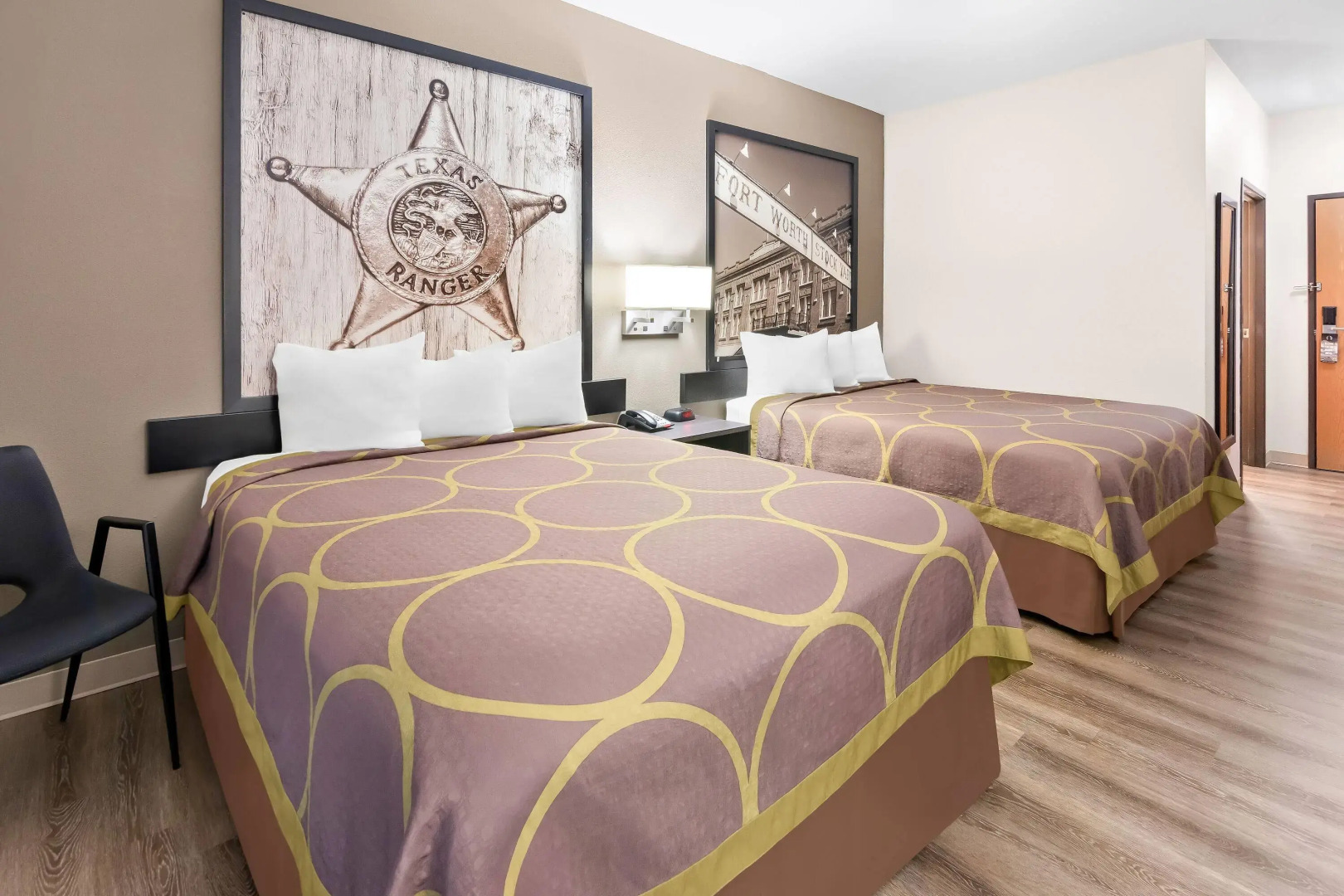 Super 8 by Wyndham Fort Worth Stockyards