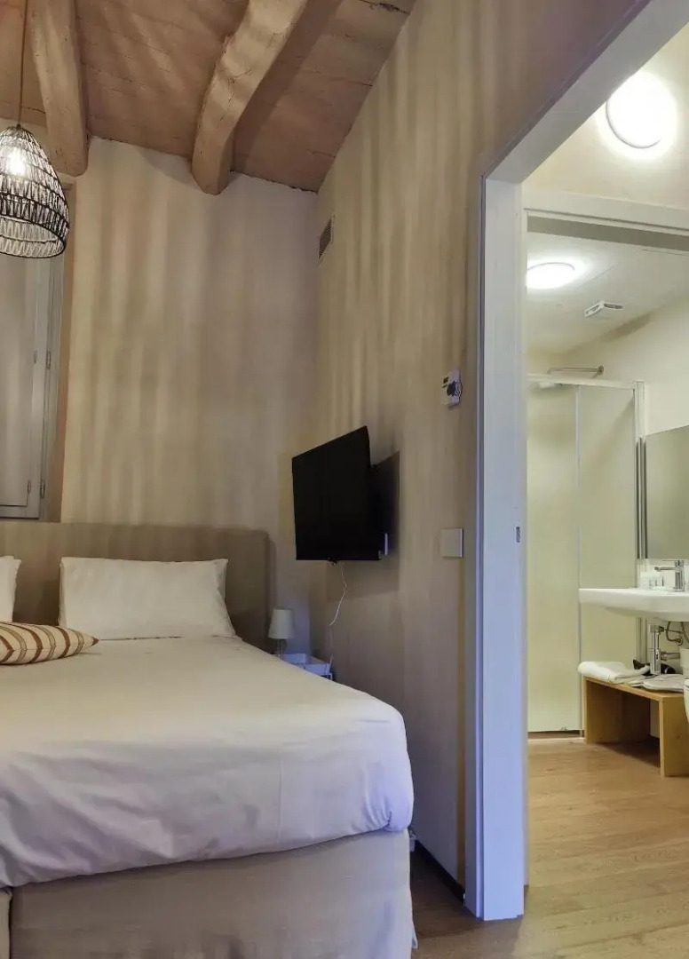 Dandelion Como Suites & Park