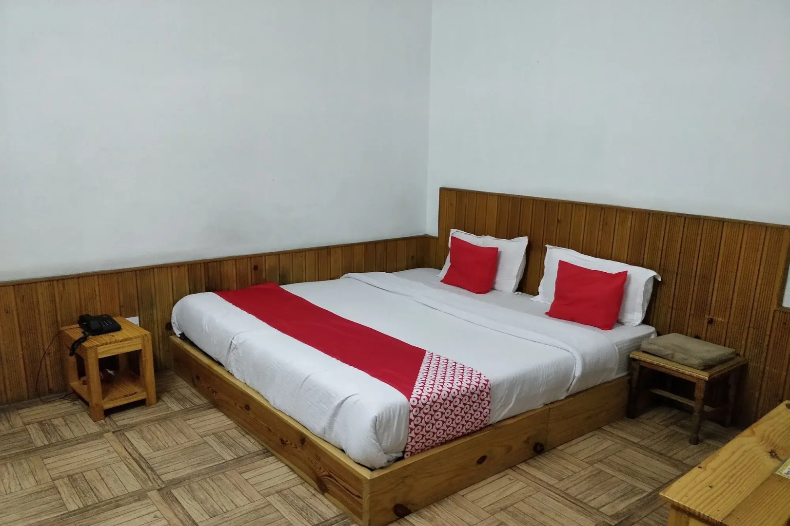 OYO 24867 Hotel Shubham