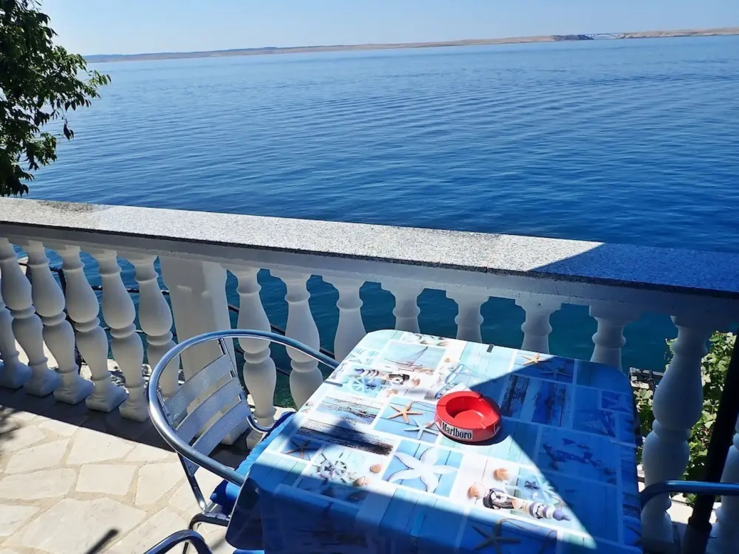 Apartments Lilly BY THE SEA