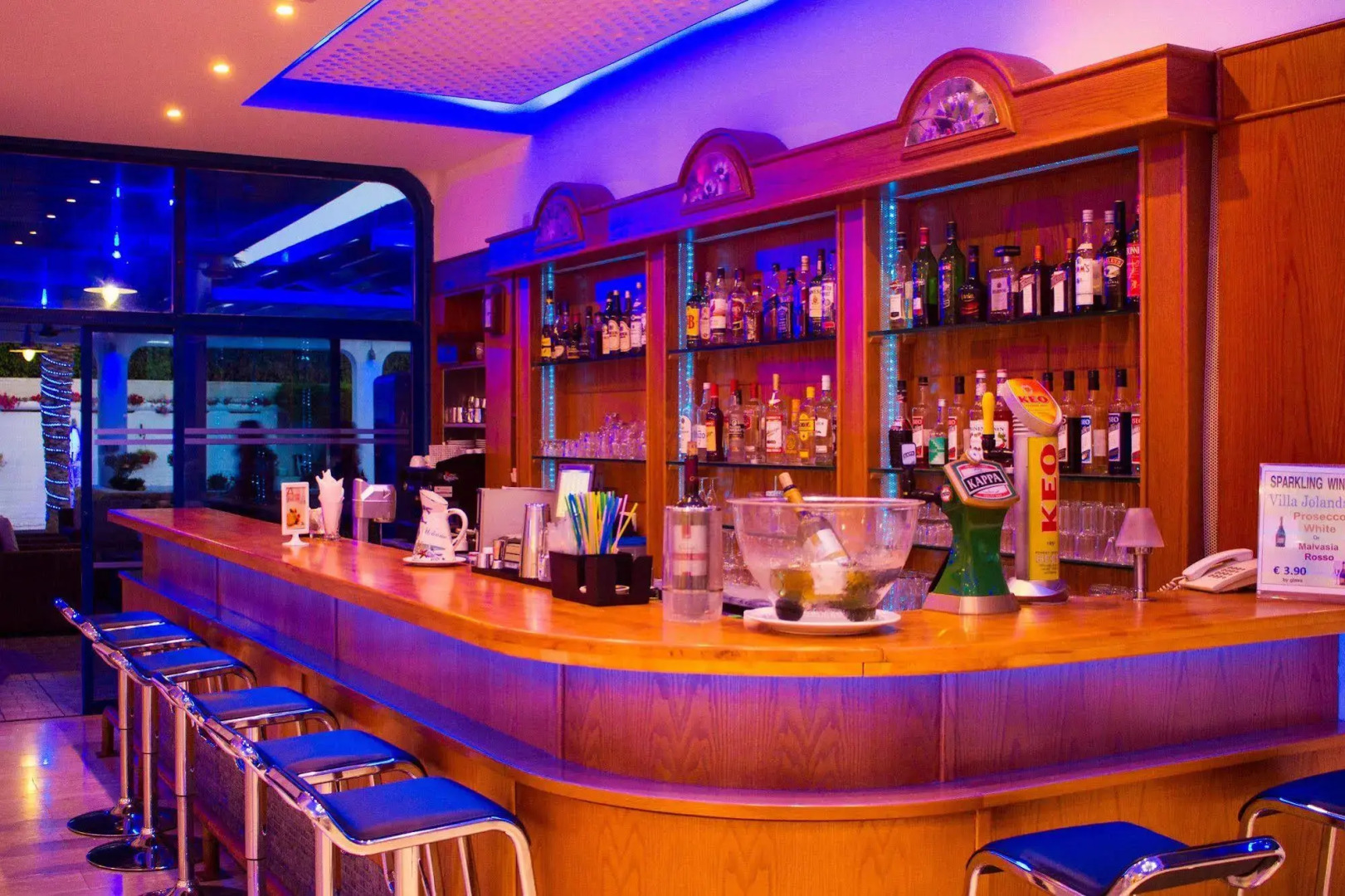 Anonymous Beach Hotel - Adults Only