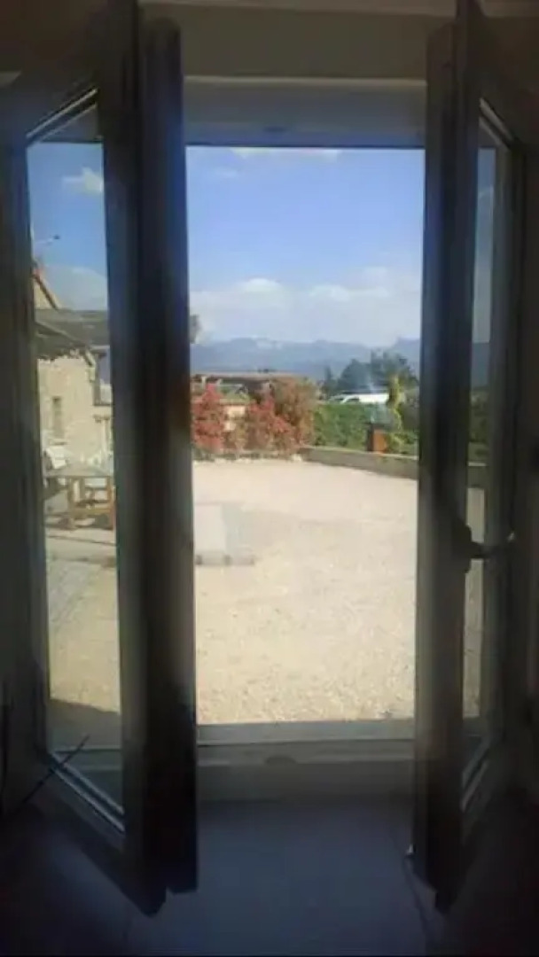 Studio Chaleureux Vue Sur Le Massif du Vercors .