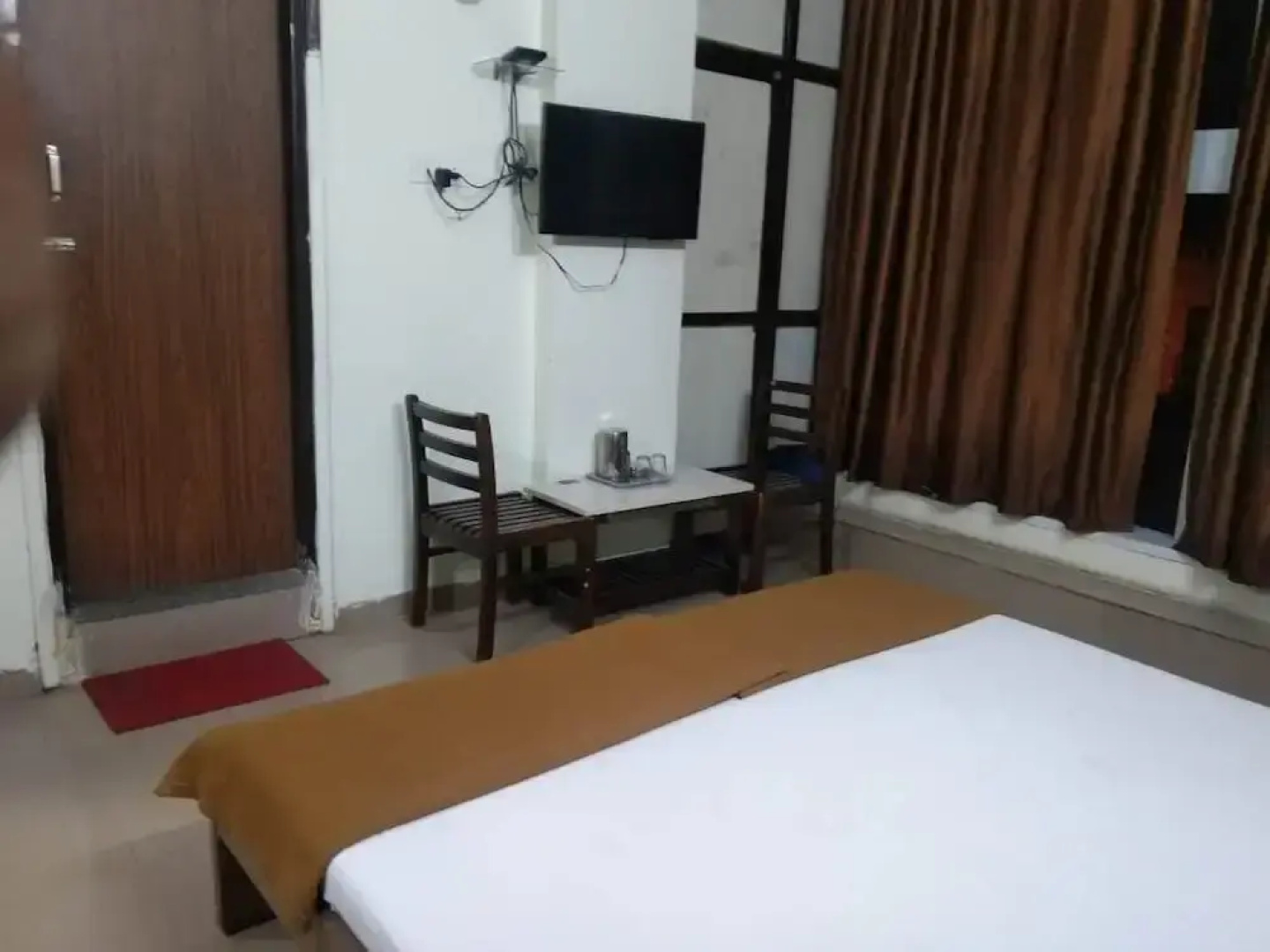 iROOMZ The Grand Lodge