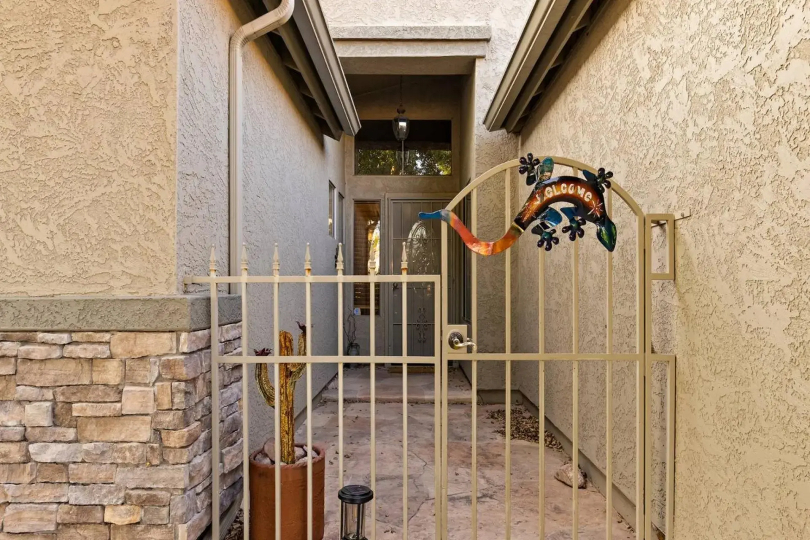 Honeysuckle Oasis