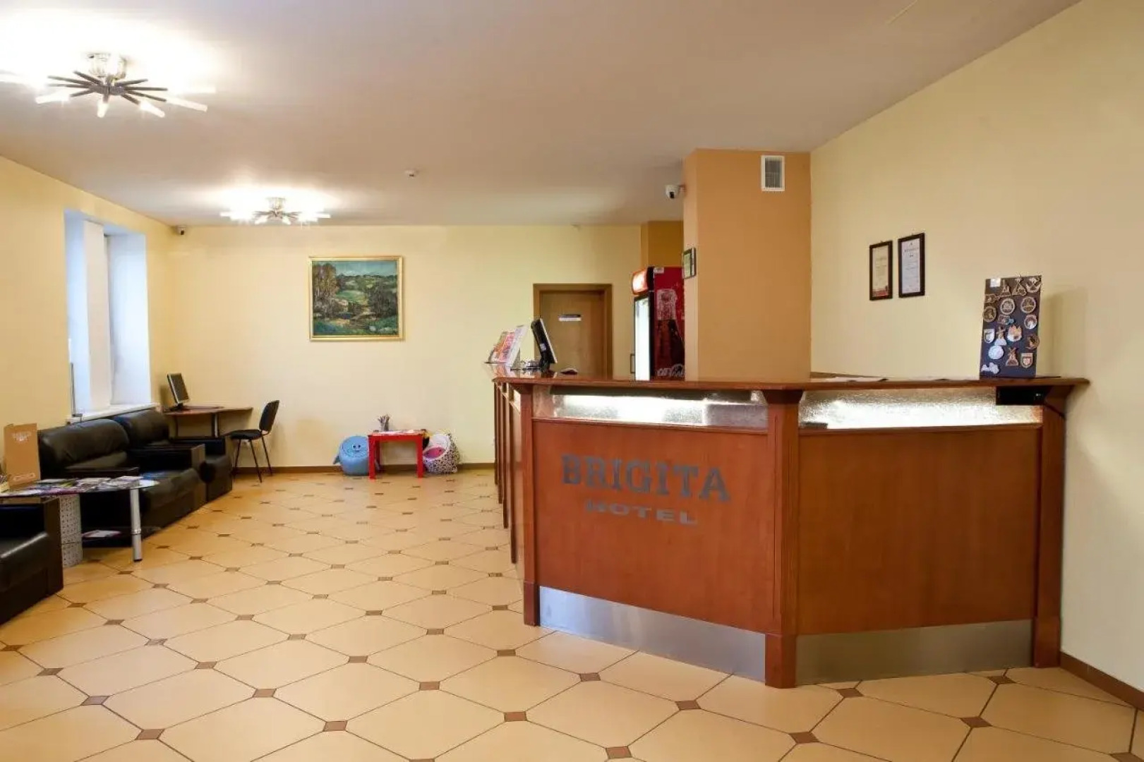 Kolonna Hotel Brigita