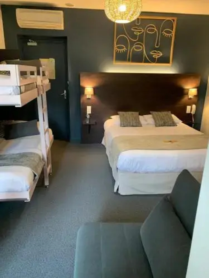 Aux Berges de l'Aveyron-Maison by Logis