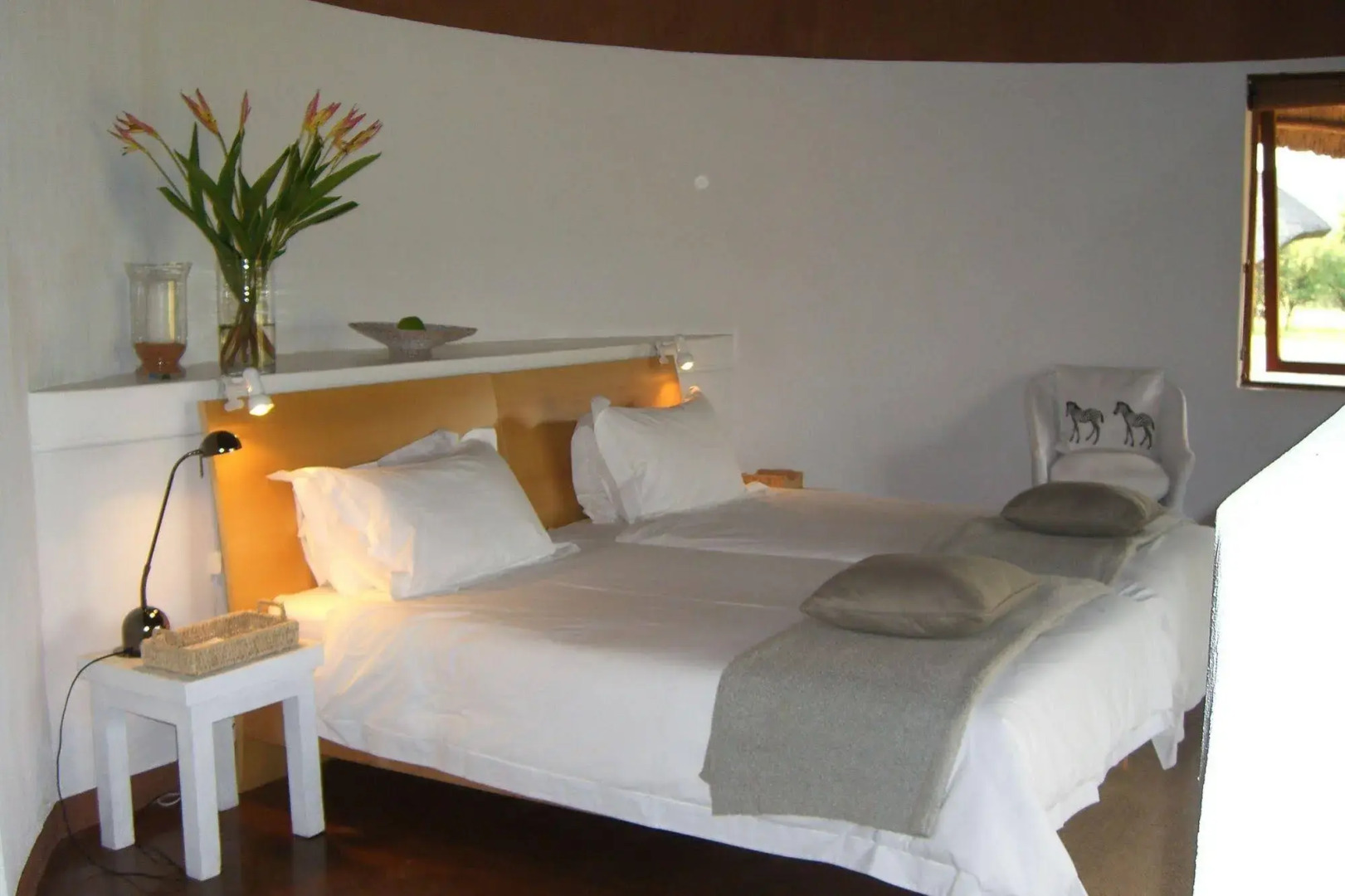 Zebras Crossing Lodge