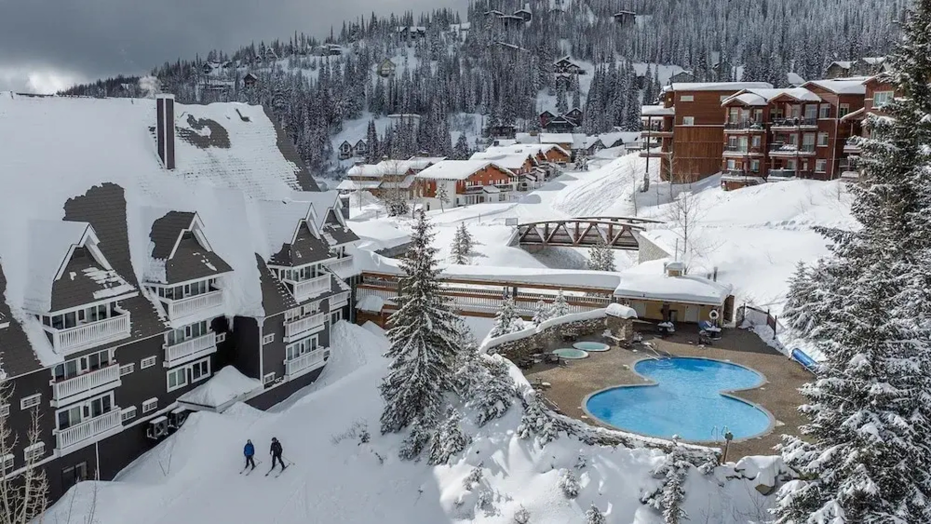 Schweitzer Mountain Resort Selkirk Lodge