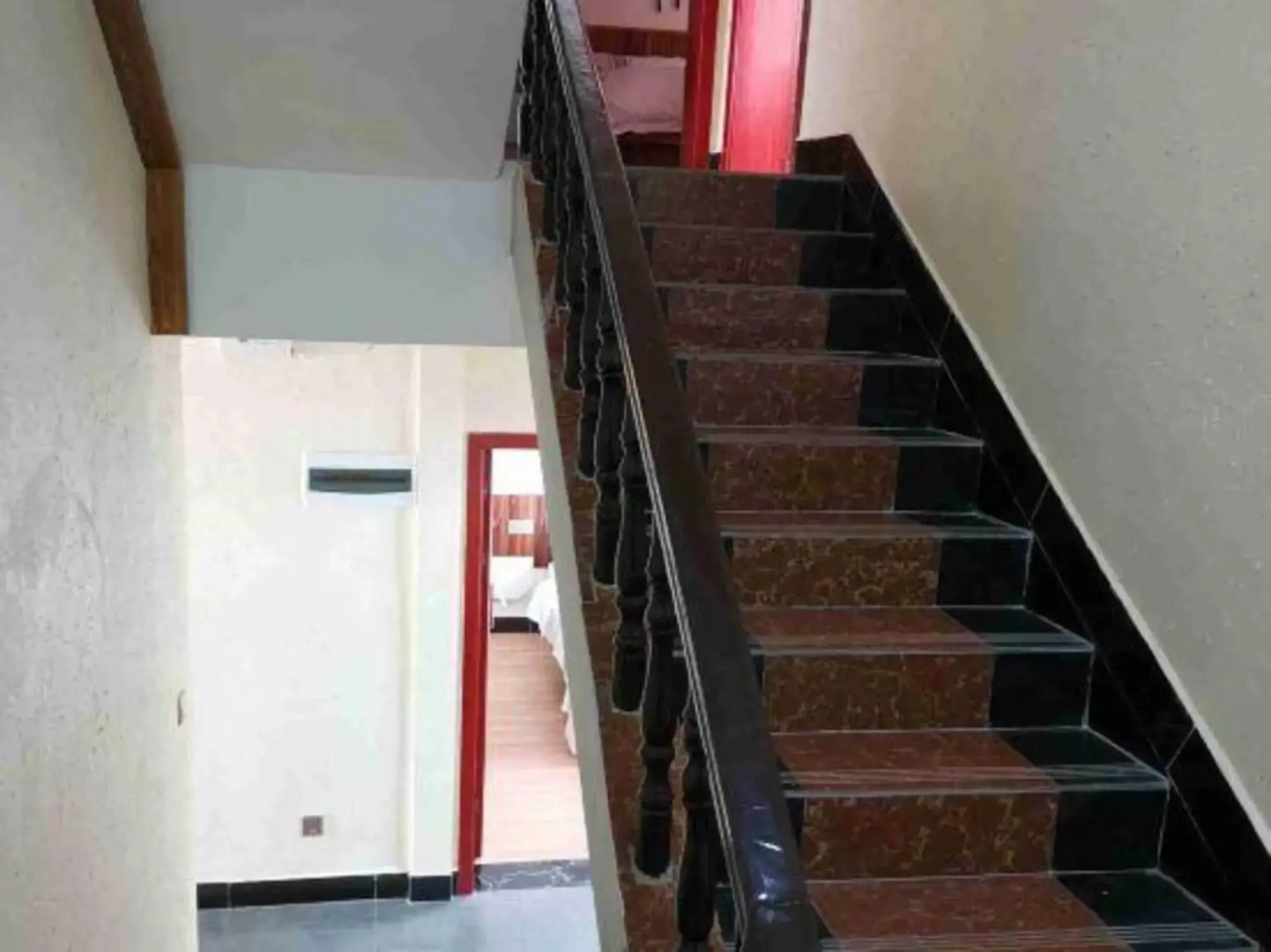 Lvtu Inn