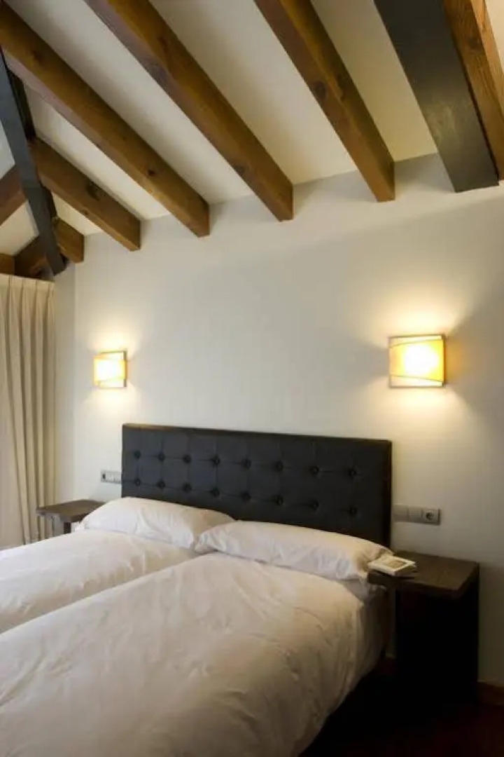 Apartamentos Rurales El Lleron