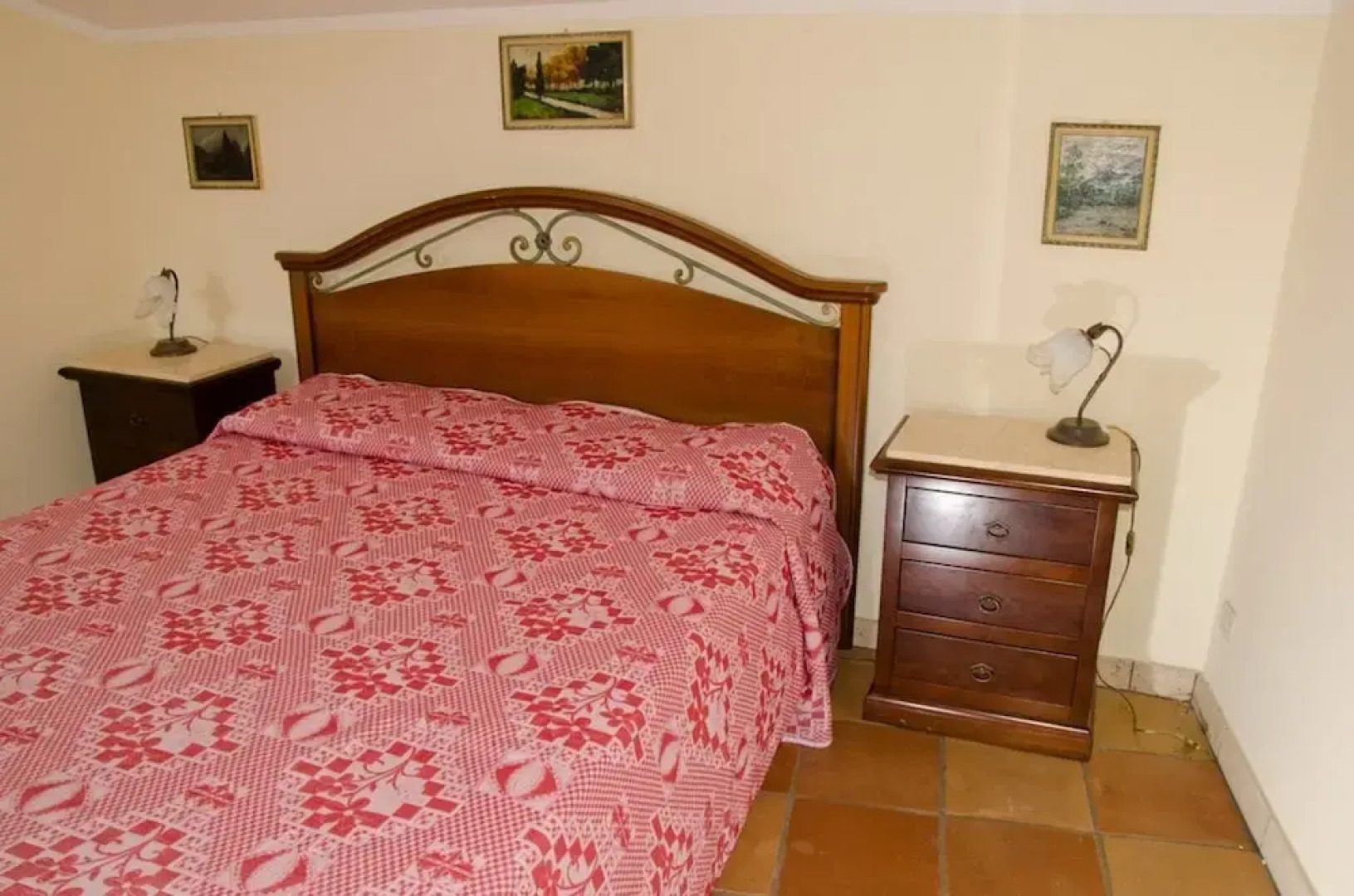 La Torre a Castelnuovoparano