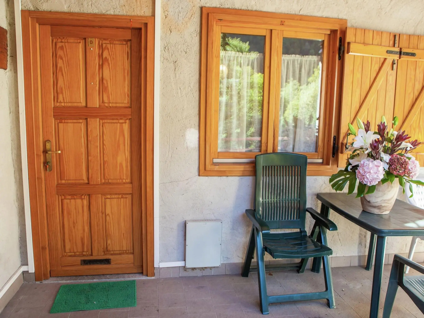 Alpine Bliss: A Cosy Retreat