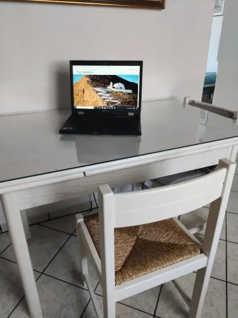 Family house by the seaside of Karavostasis