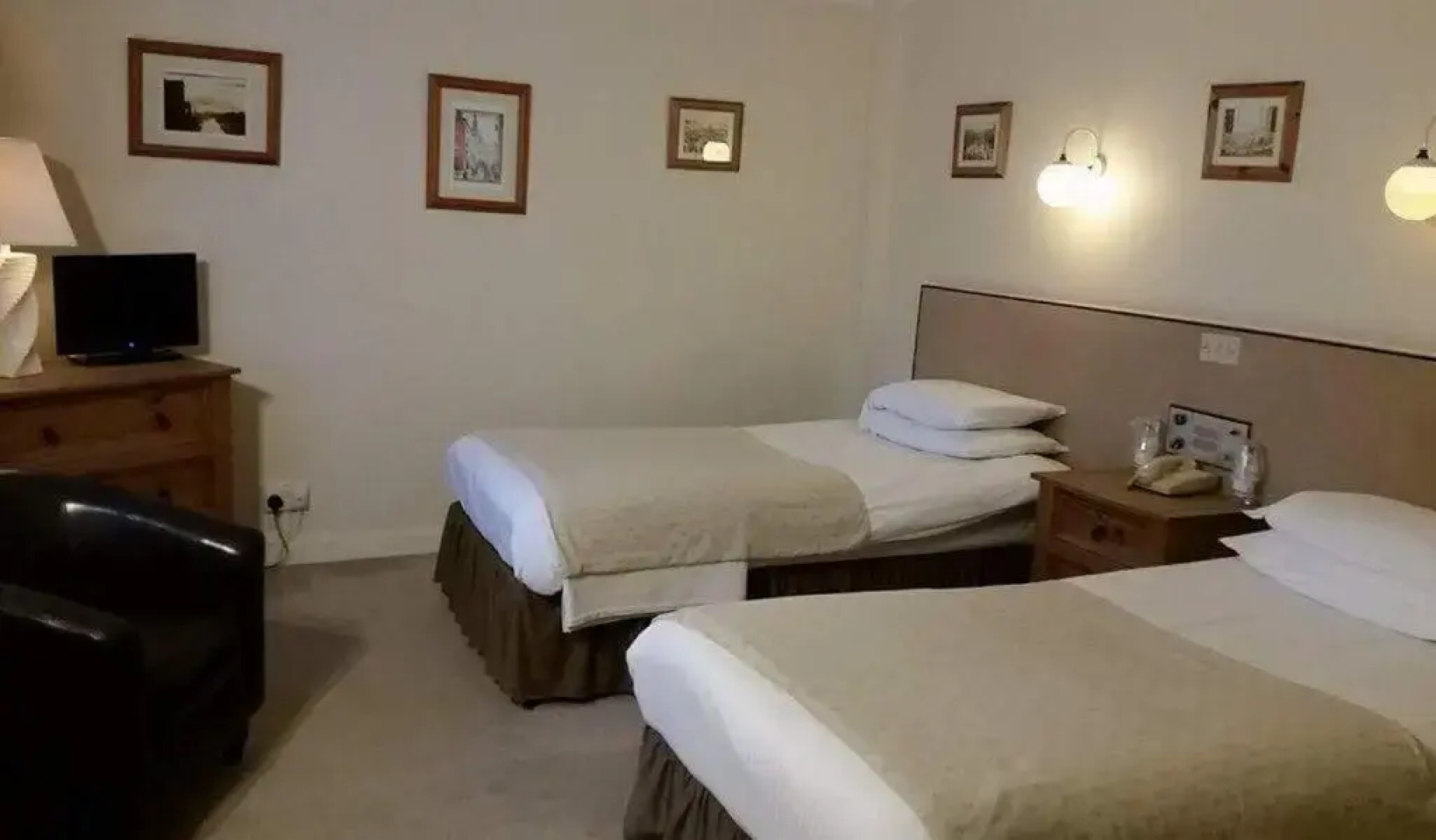 The Royal Hotel Tain