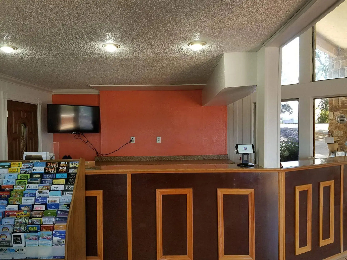 Econo Lodge Inn & Suites Hot Springs