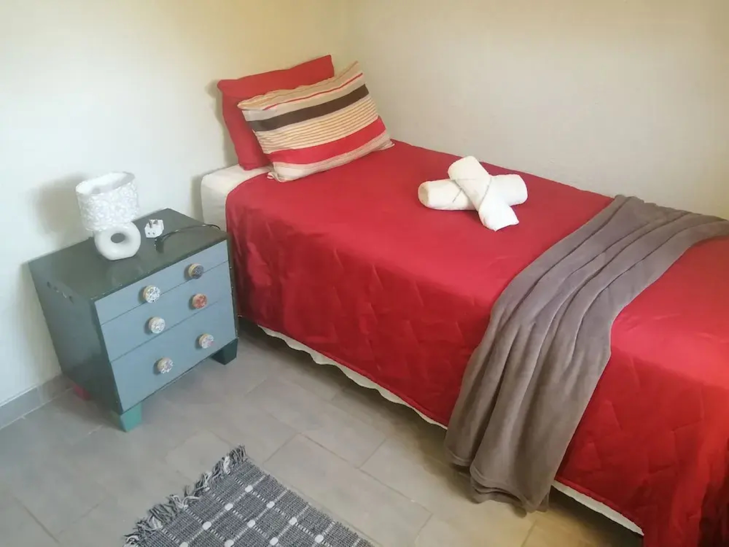 Ann's Lodge & Camping