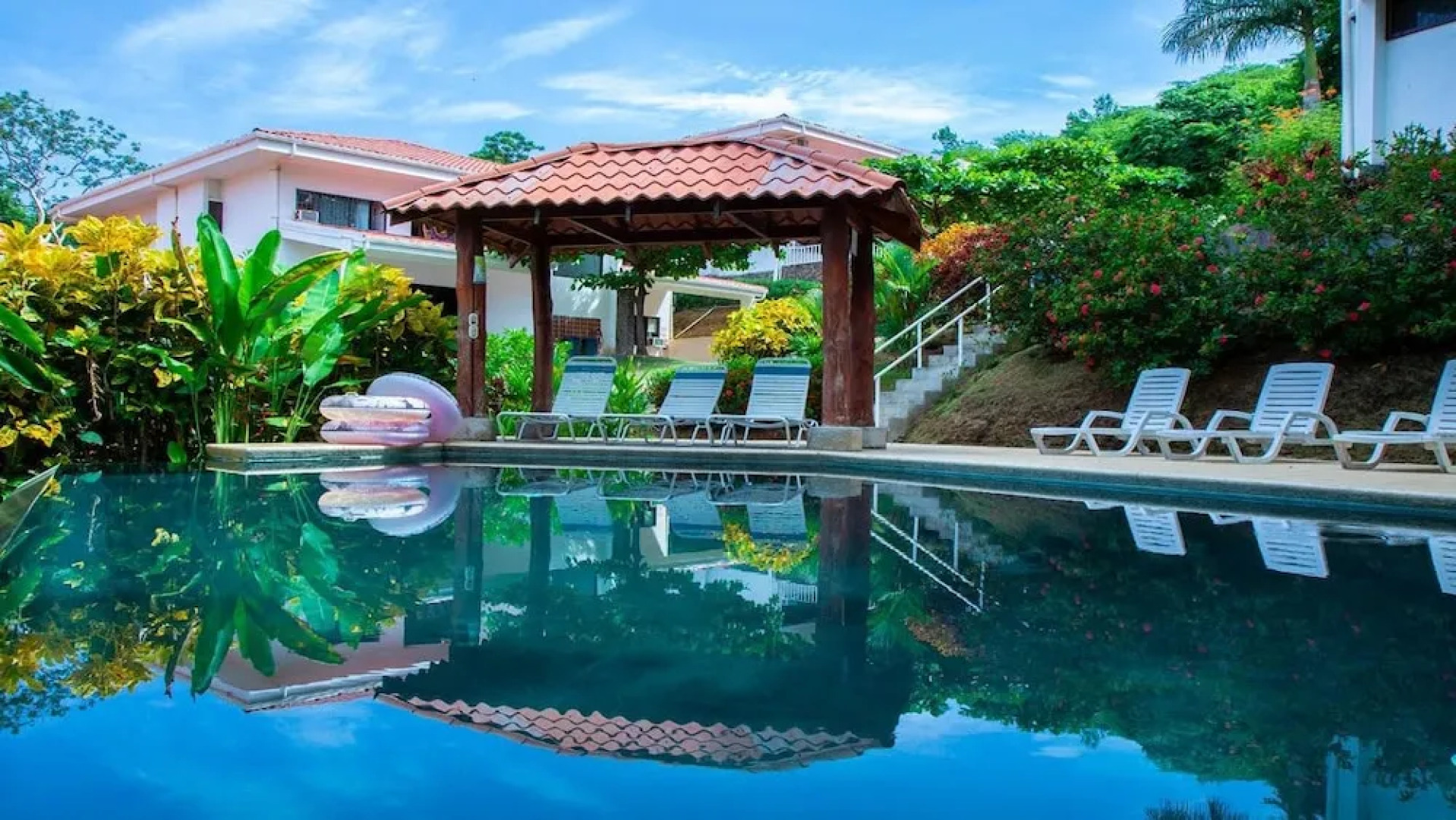 Los Almendros De Ocotal