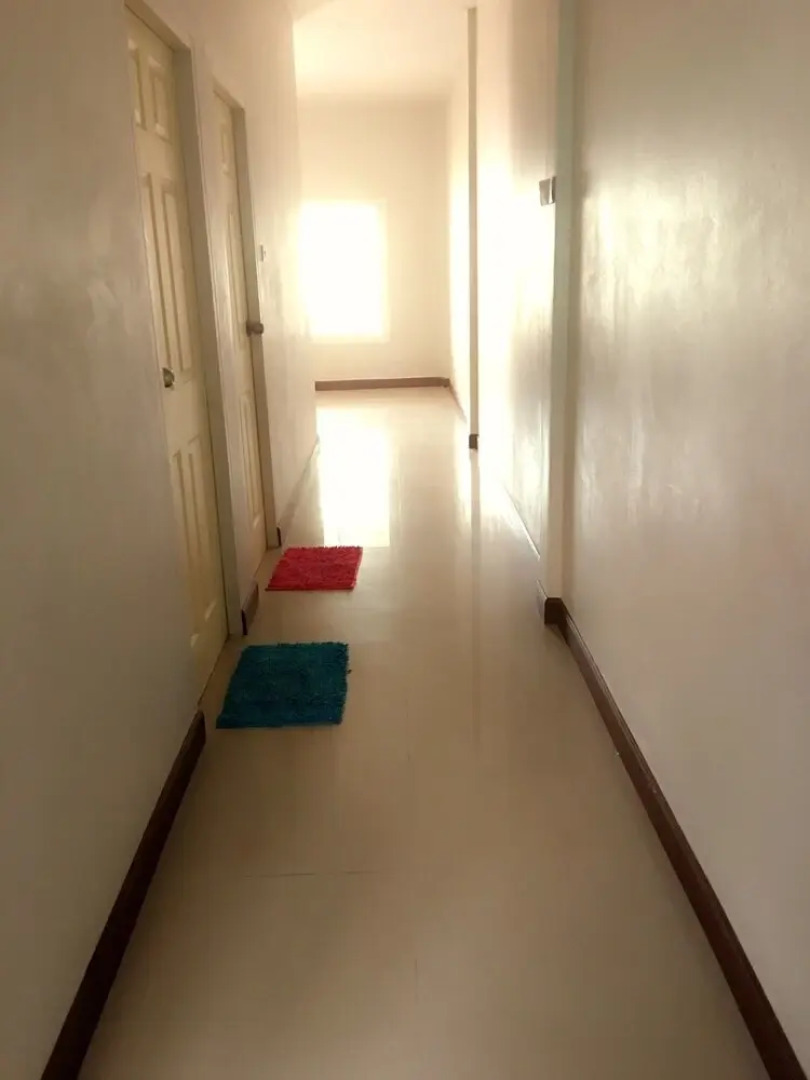 Green Leaf Guesthouse