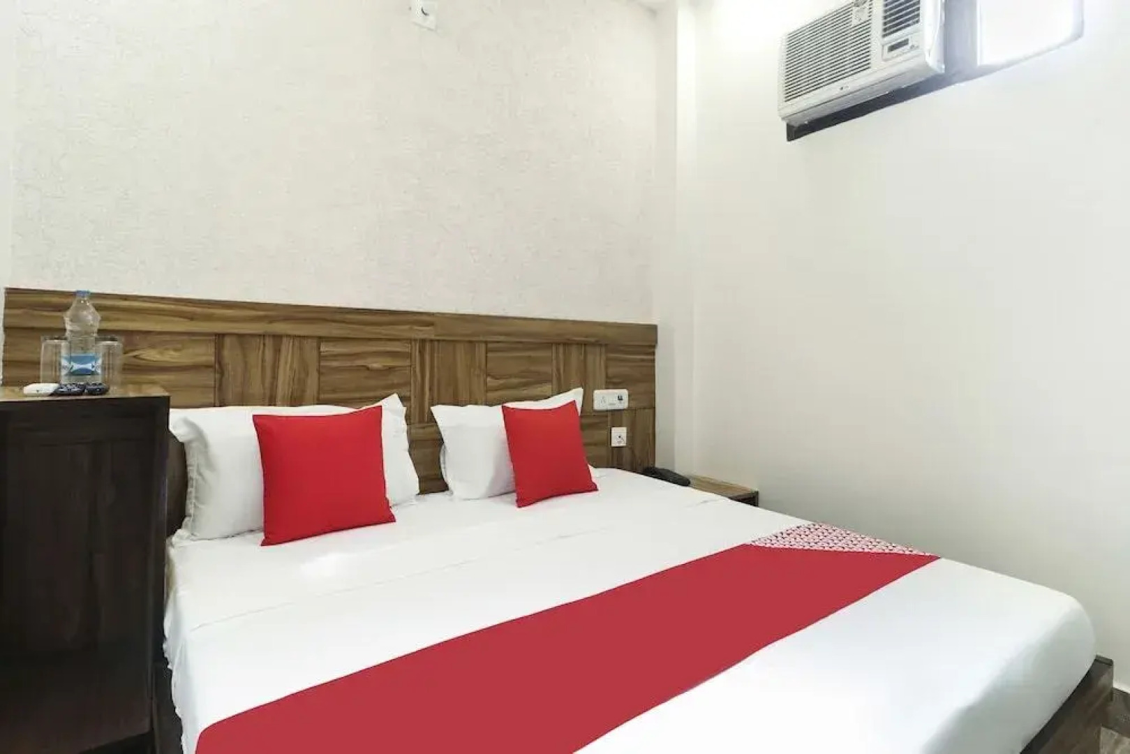 Oyo 45965 Hotel Krishnam