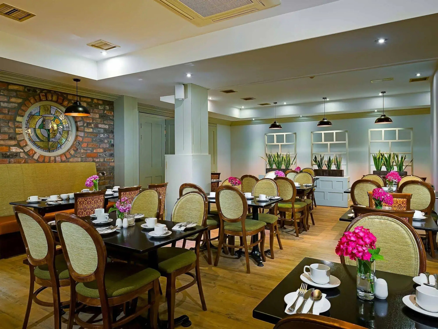 Shannon Springs Hotel