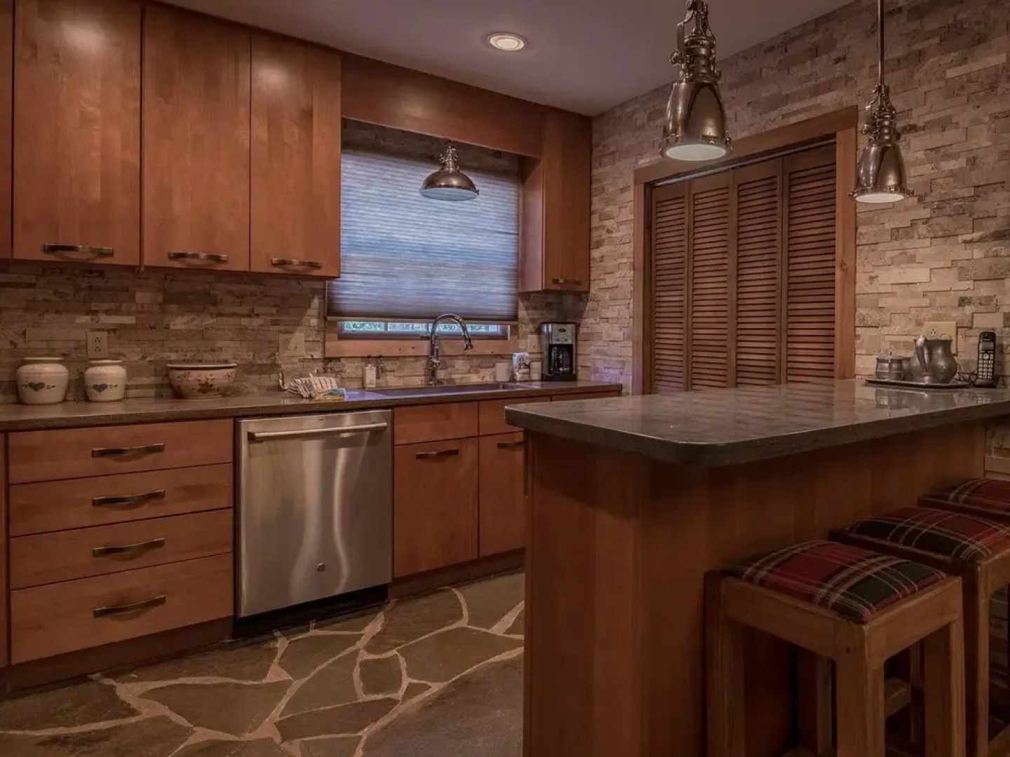 2 Br: Whistlepunk 17