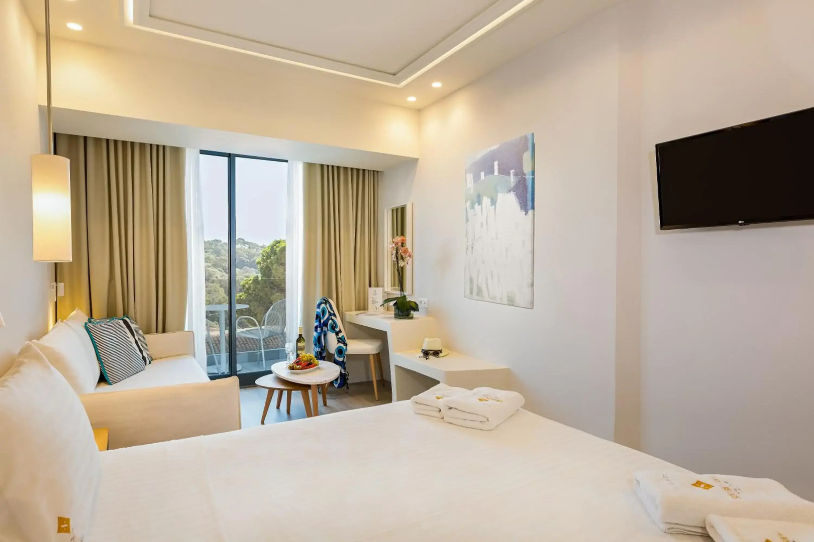 Samian Mare Hotel Suites & Spa