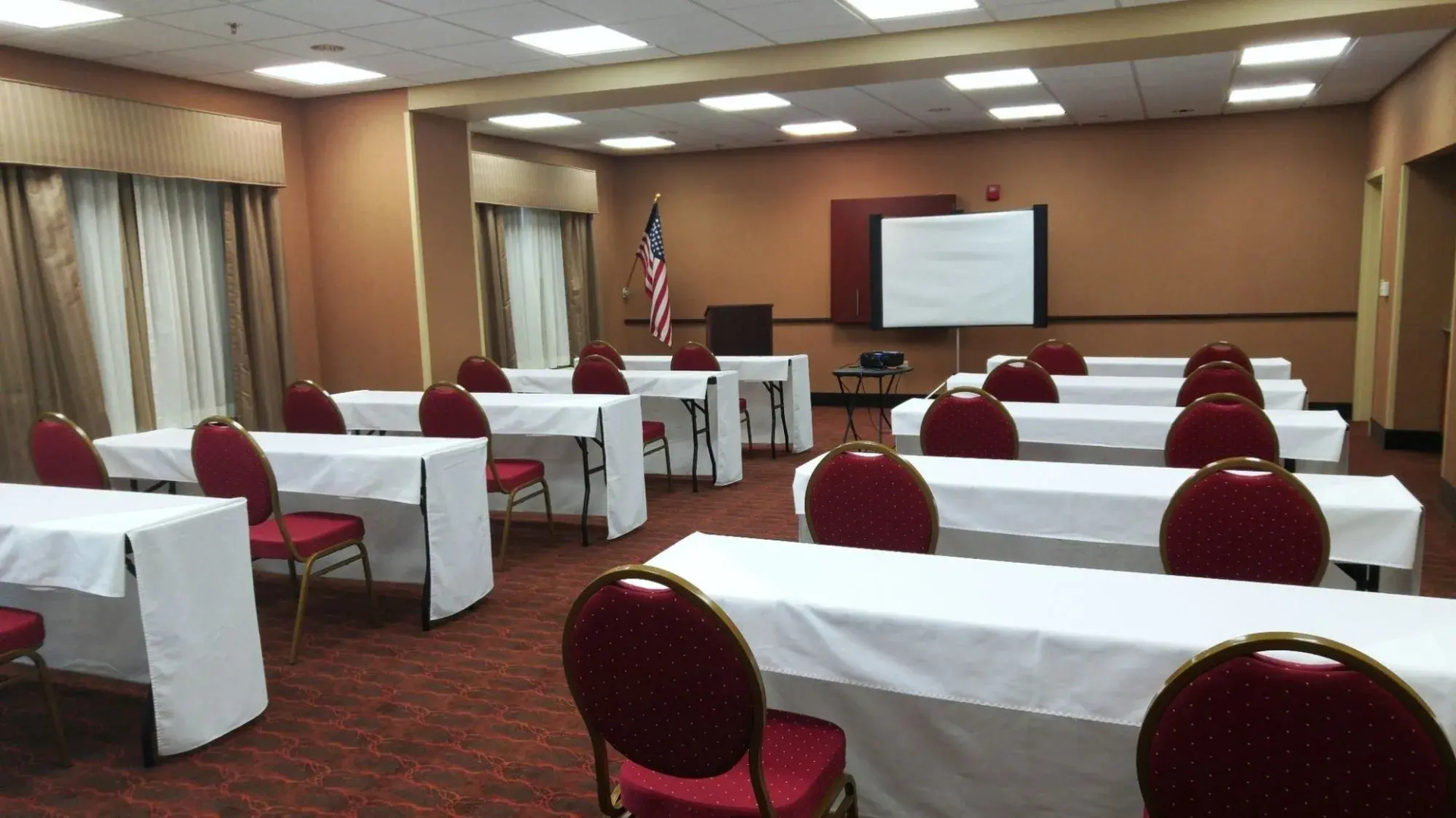 Hampton Inn Junction City