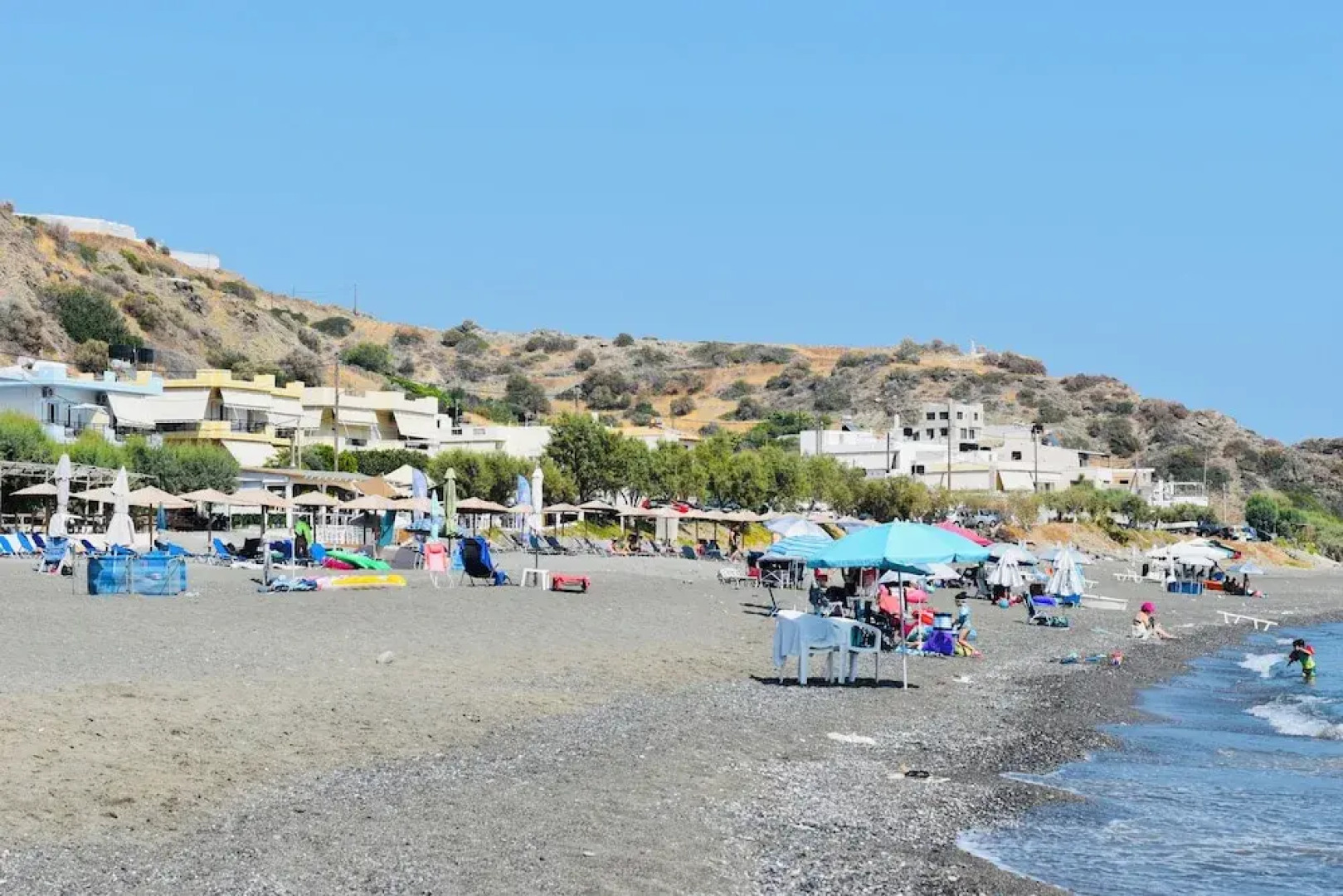 Armonia Seaview Suites