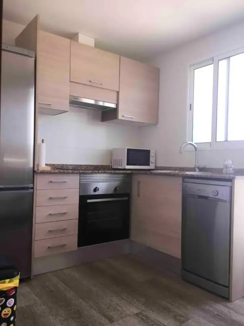 Apartment with 3 Bedrooms in Benetúser, with Wonderful City View And Wifi