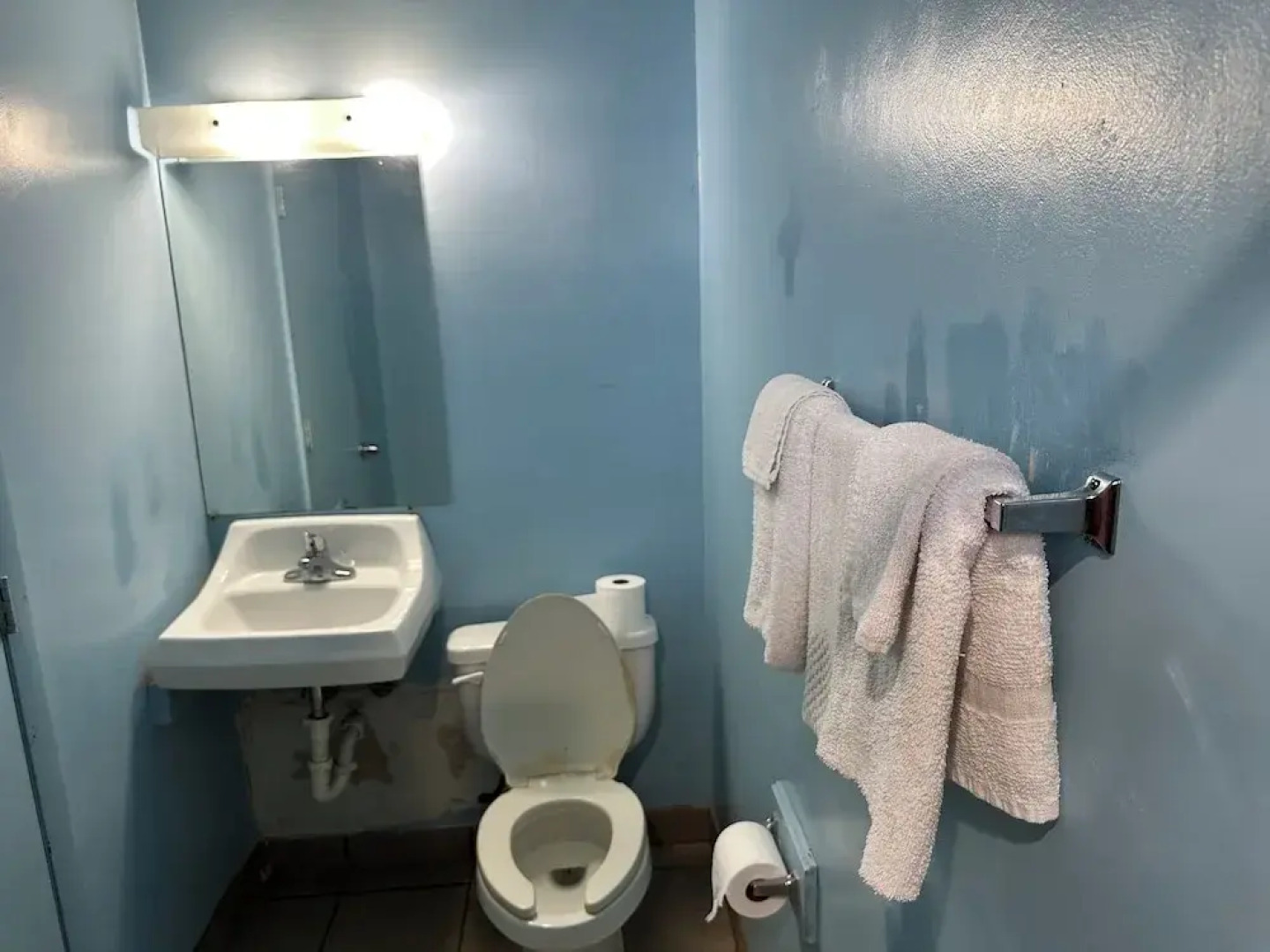 Westgate Manor Motel Austintown-Younstown, Ohio