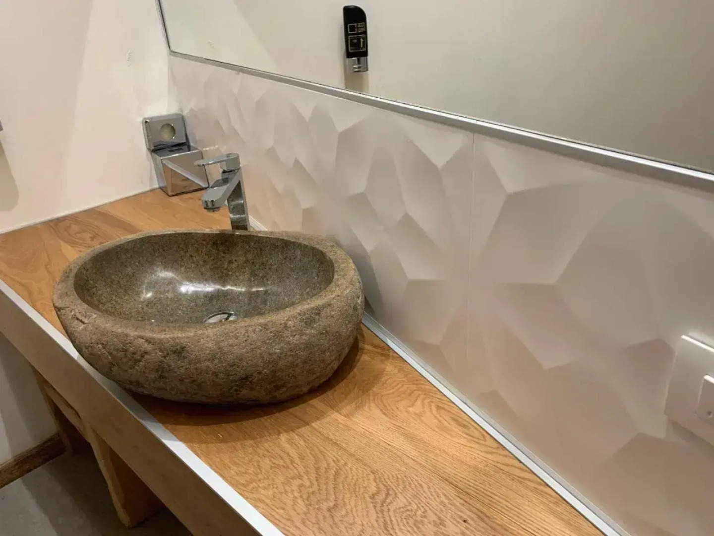 CASA MONTE DI SOPRA jacuzzi & sauna