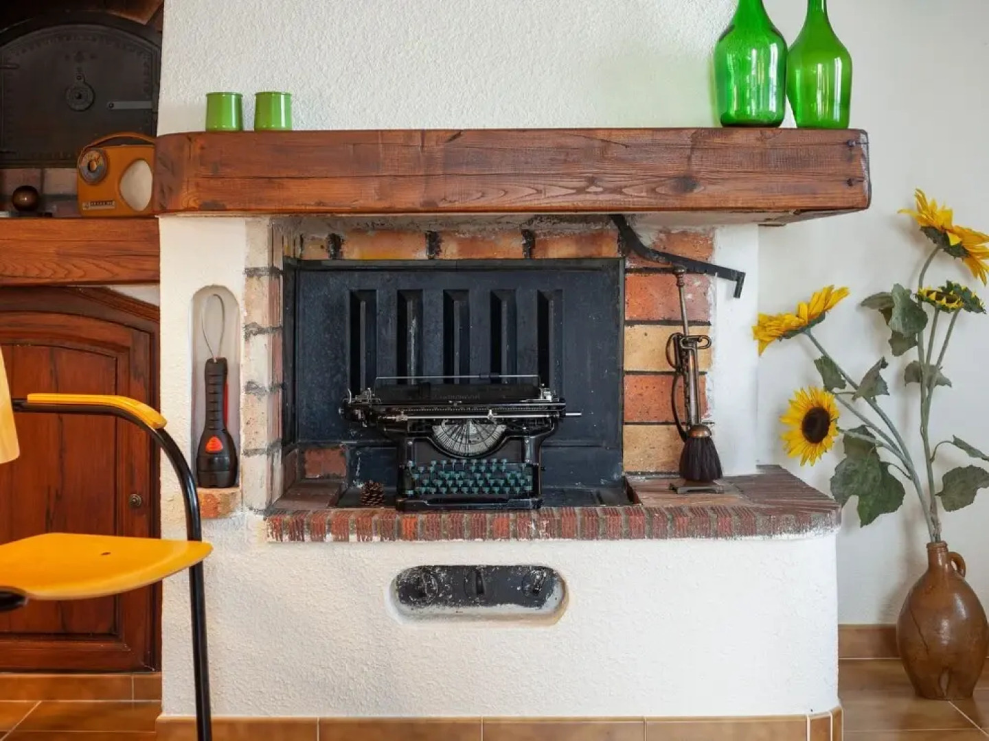 Cosy Apartment in Vachères With Private Garden