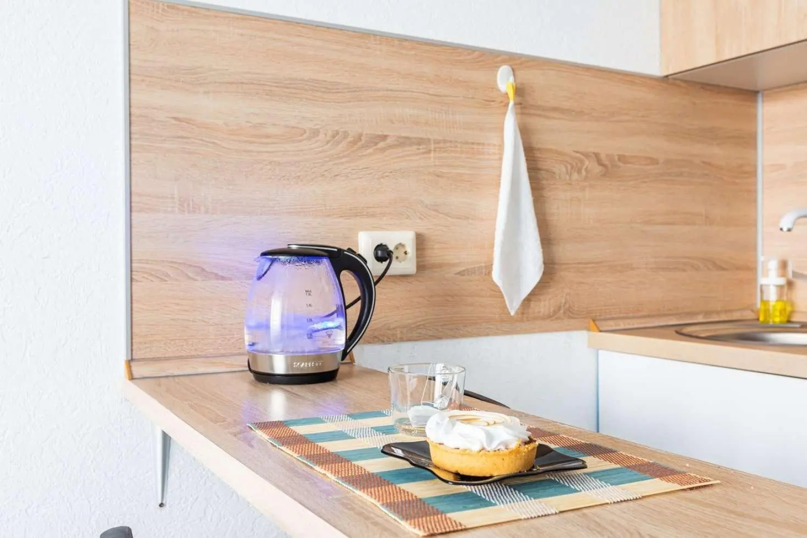 Апартаменты на бульваре Десантника Вадима Чугунова 10/6