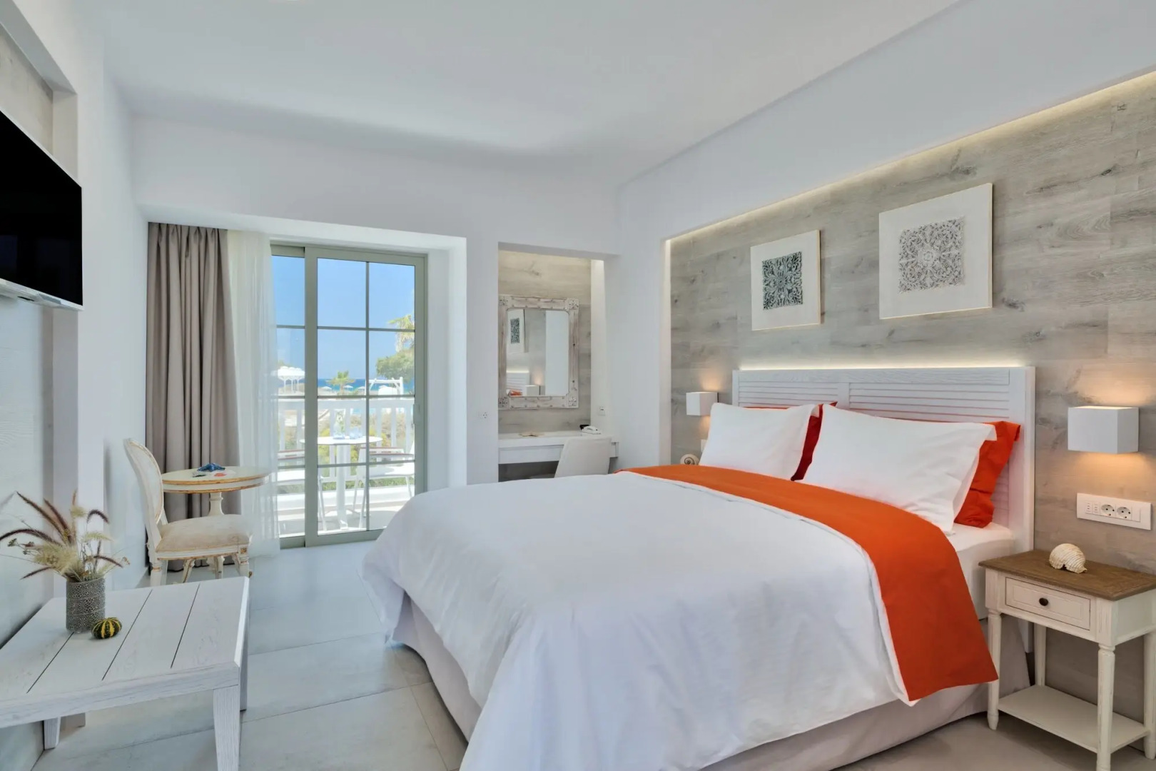 White Pearls Luxury Suites - Adults Only