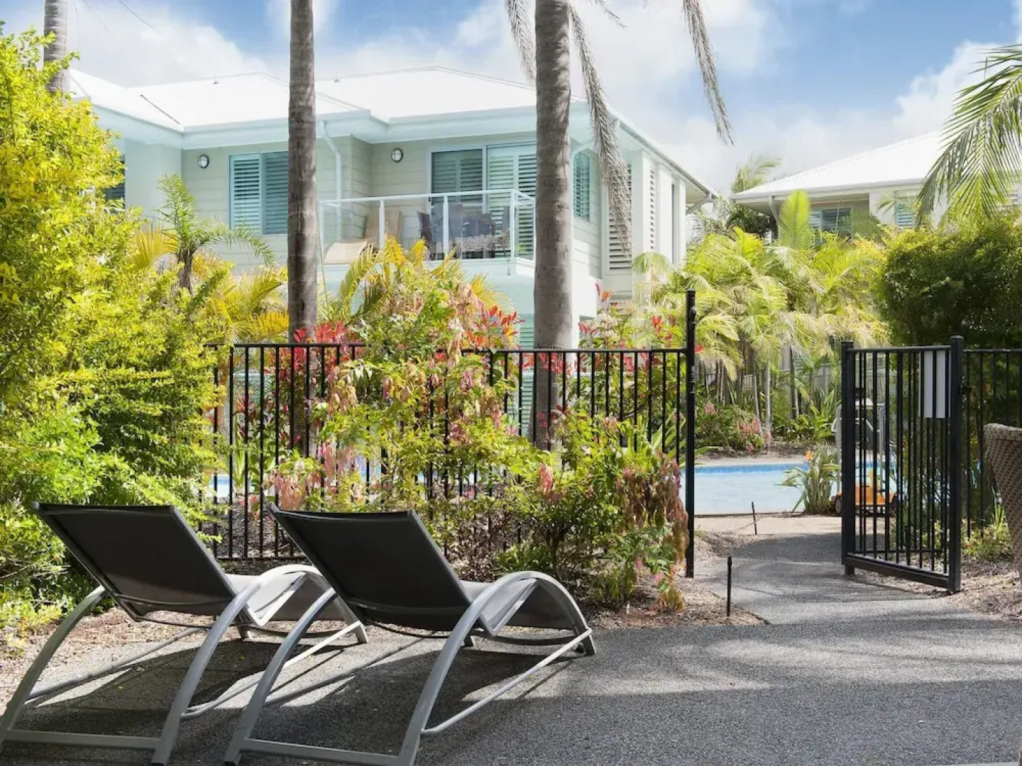 349 'Oaks Pacific Blue' 265 Sandy Point Road - Fantastic Pool