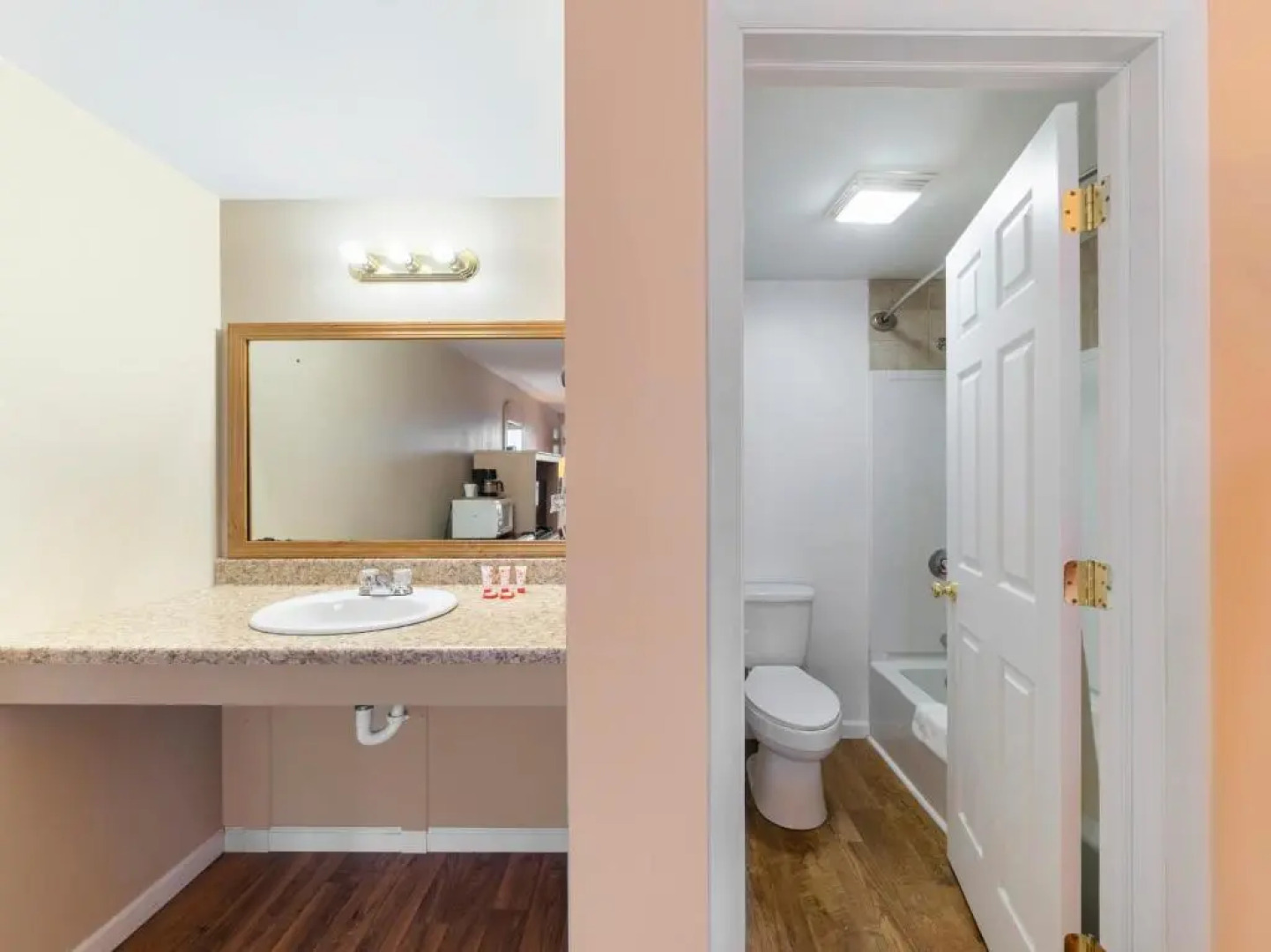 OYO Hotel Starlite Seneca Falls