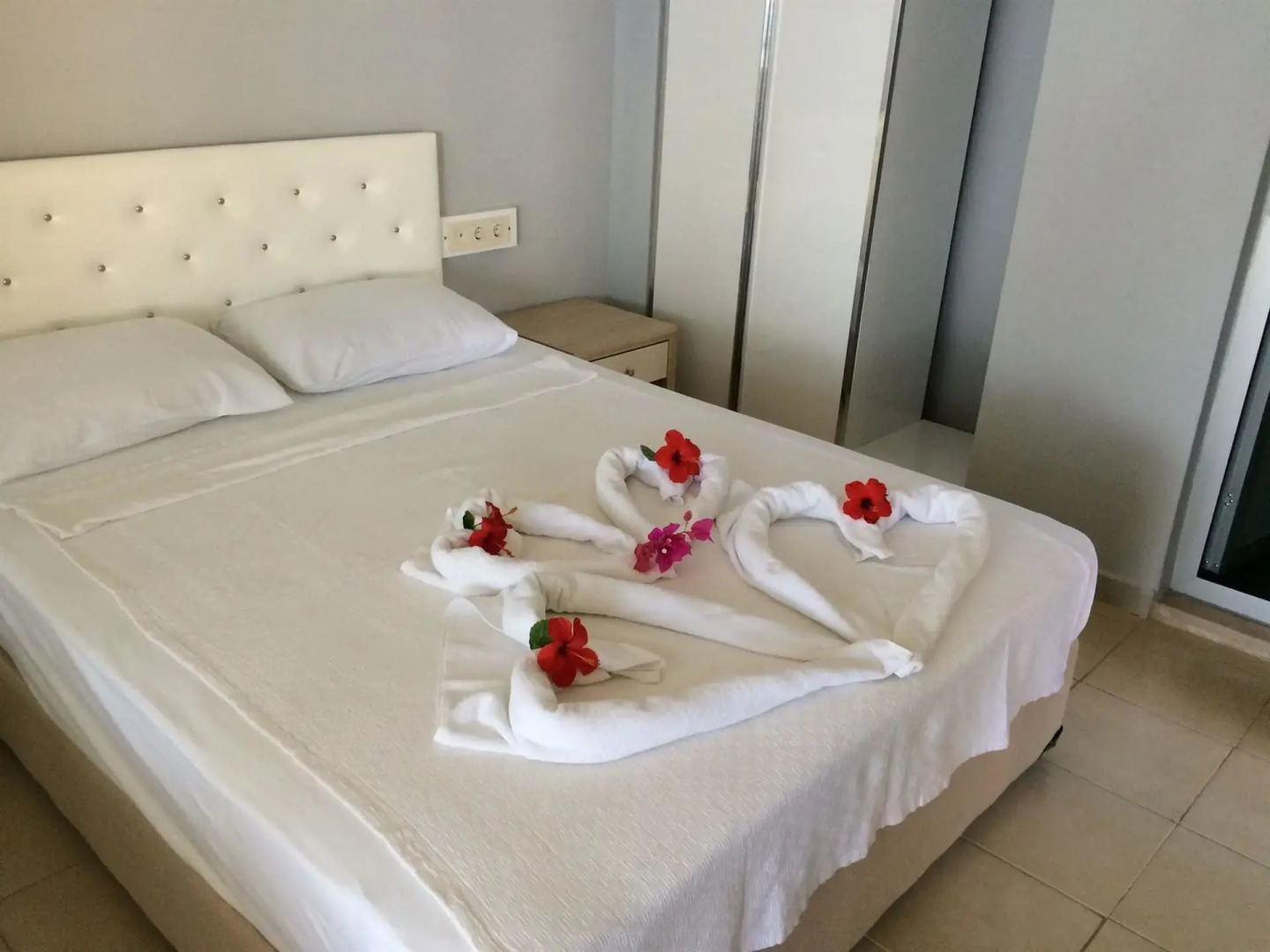 Pine Beach Boutique Hotel