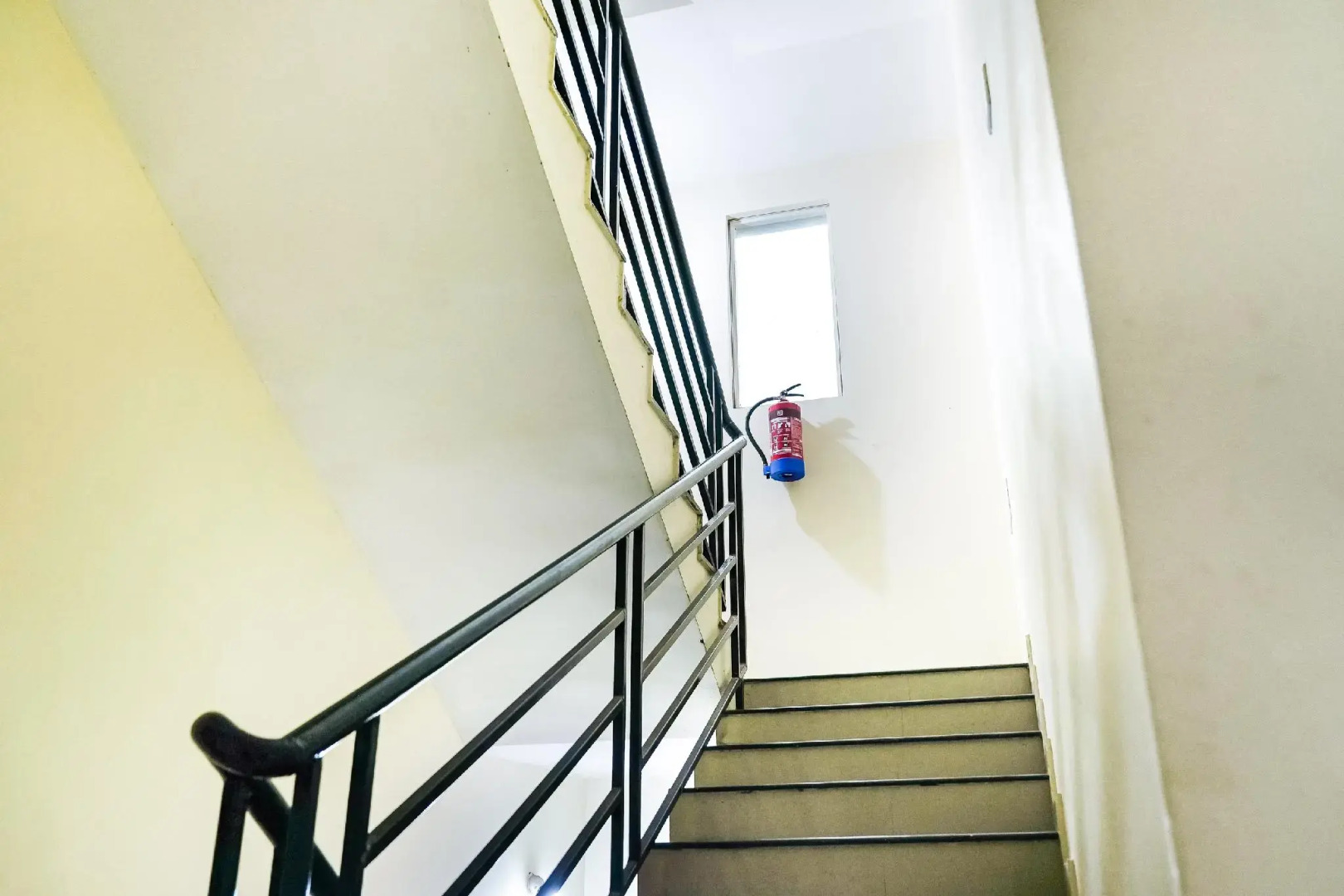 OYO Flagship 48336 Vj Inn Nagamalli Thota