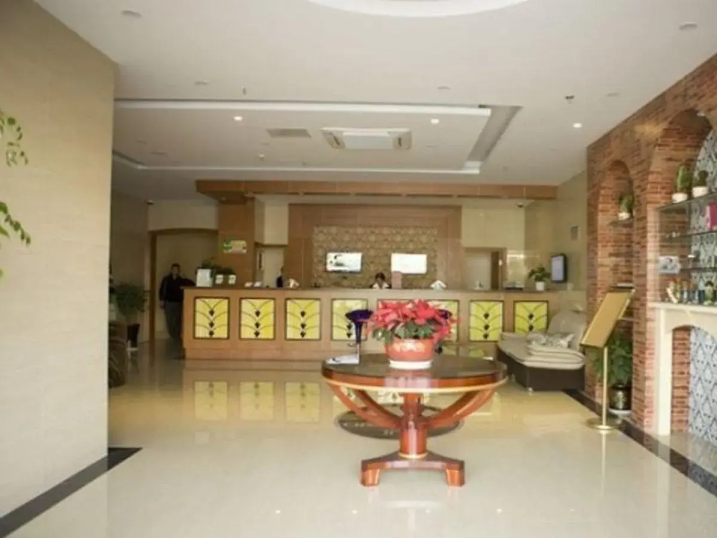 GreenTree Inn Suzhou Taiping Town High-speed North Station Express Hotel