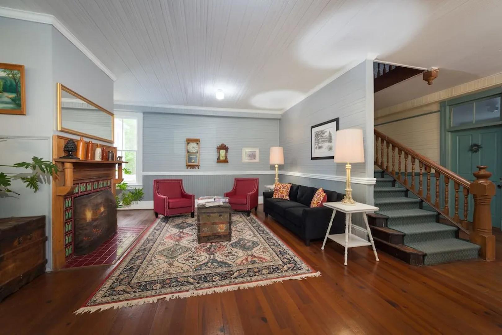 Grand Old Lady Hotel