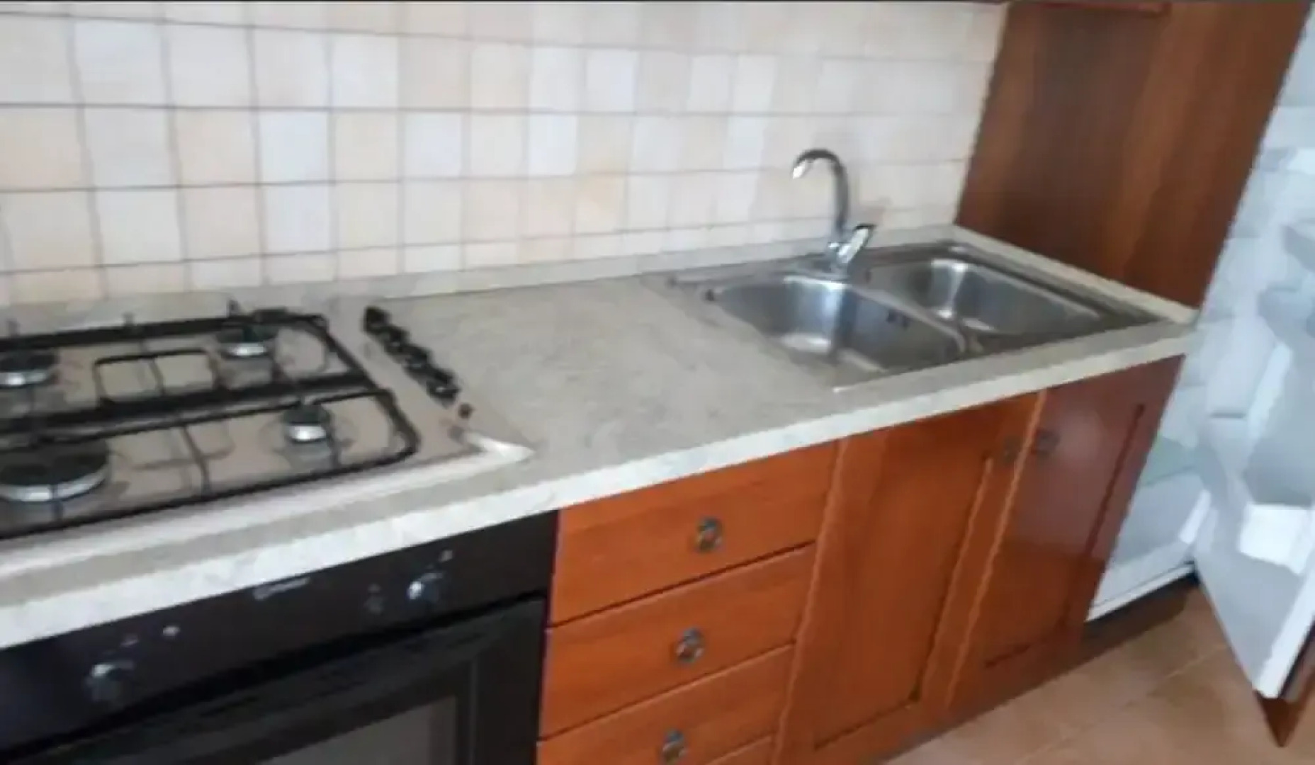 Foximanna on the North Floor in a Villa Surrounded by Greenery Facing the sea