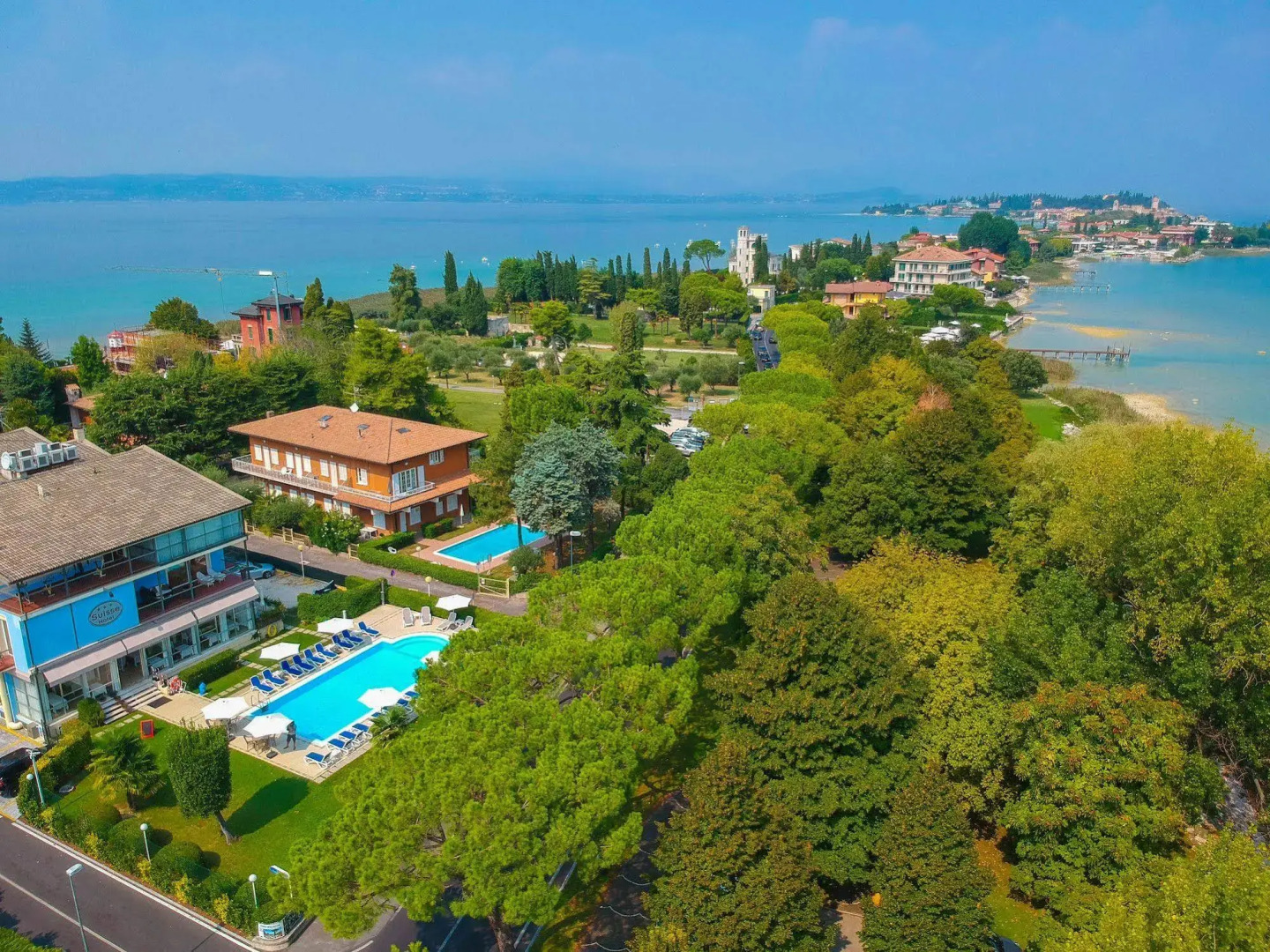 Hi Hotels Sirmione - Lakeview Pool