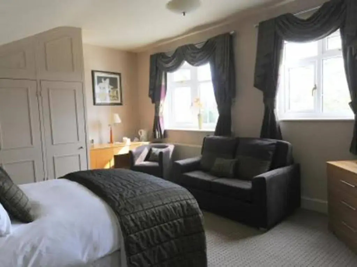 The Dog at Peover