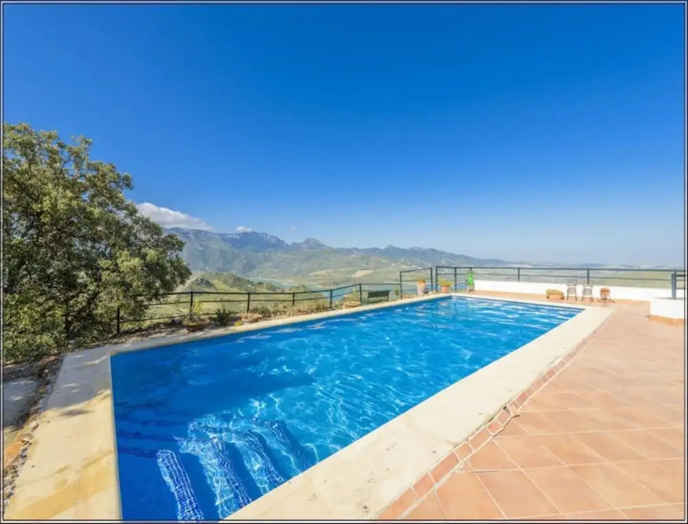 100823 -  House in El Gastor