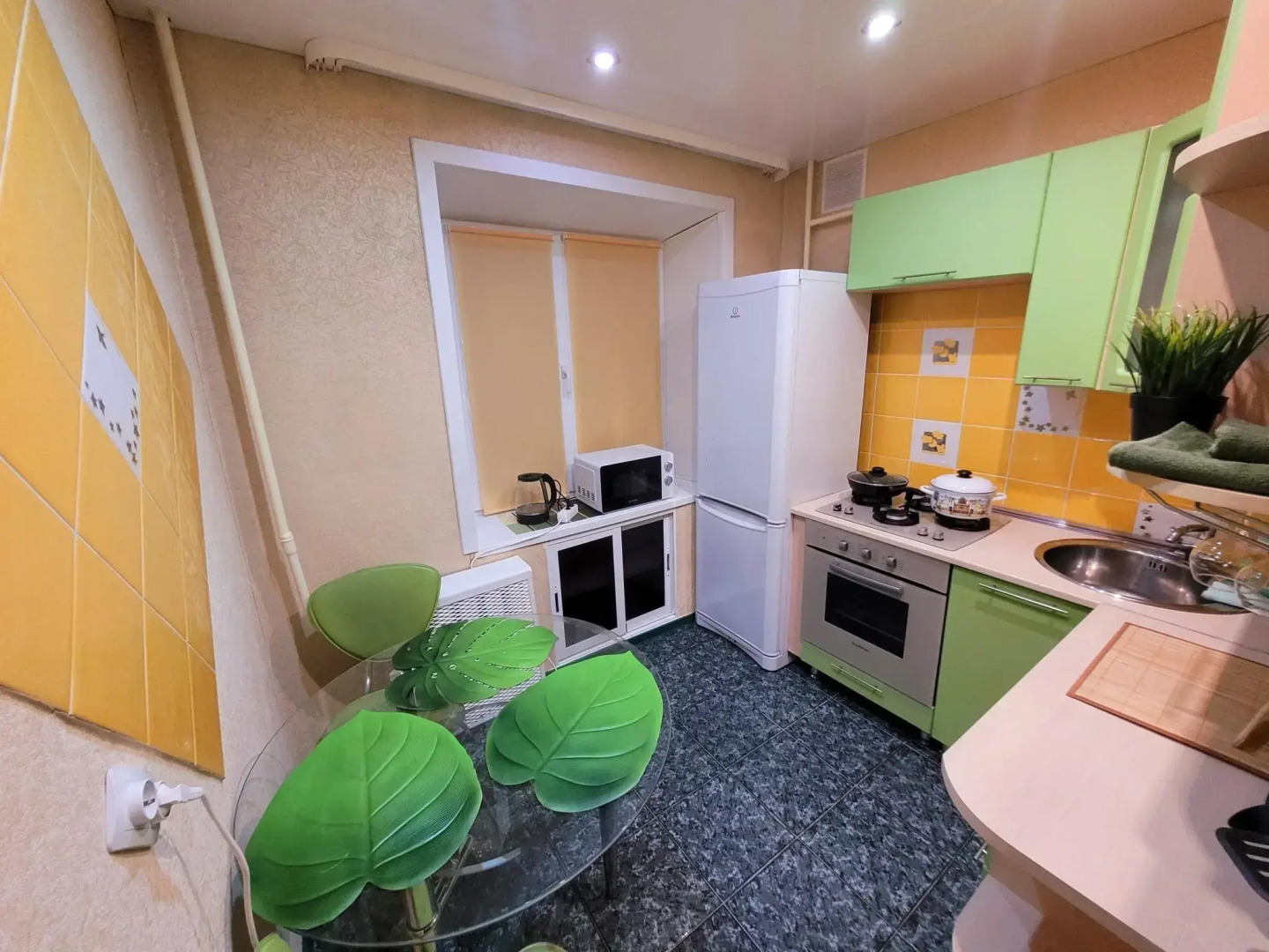 Апартаменты на улице Луначарского 122