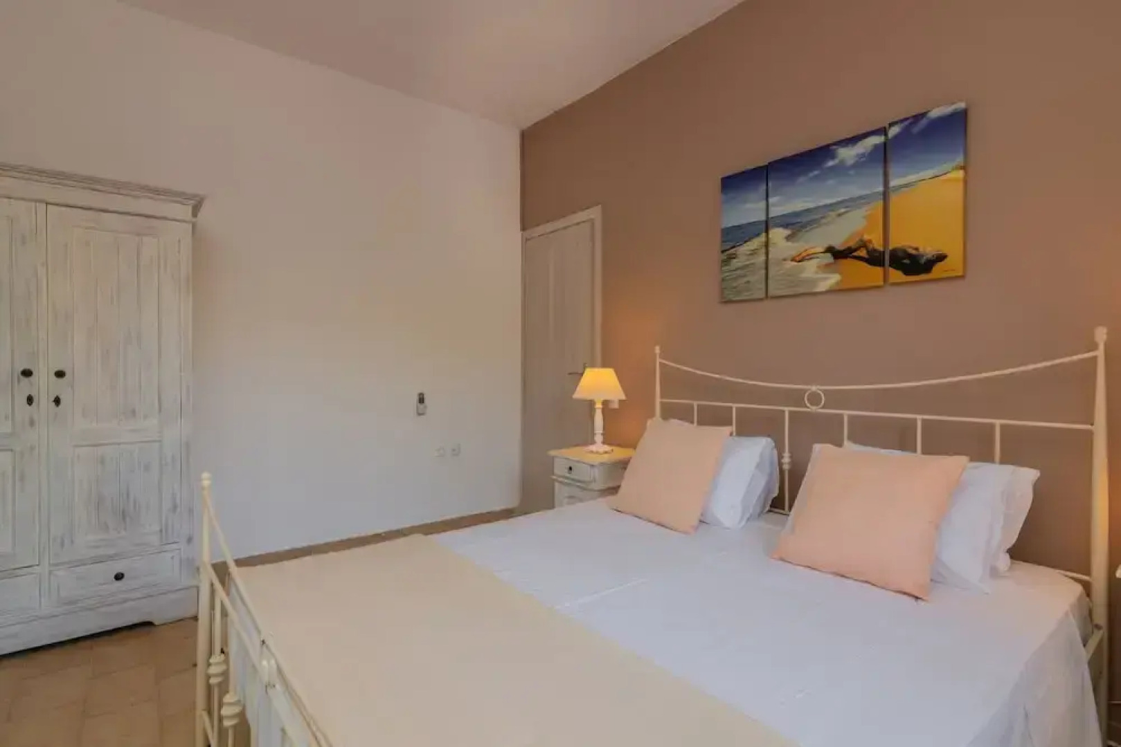 Ammoudi Harmony Villa